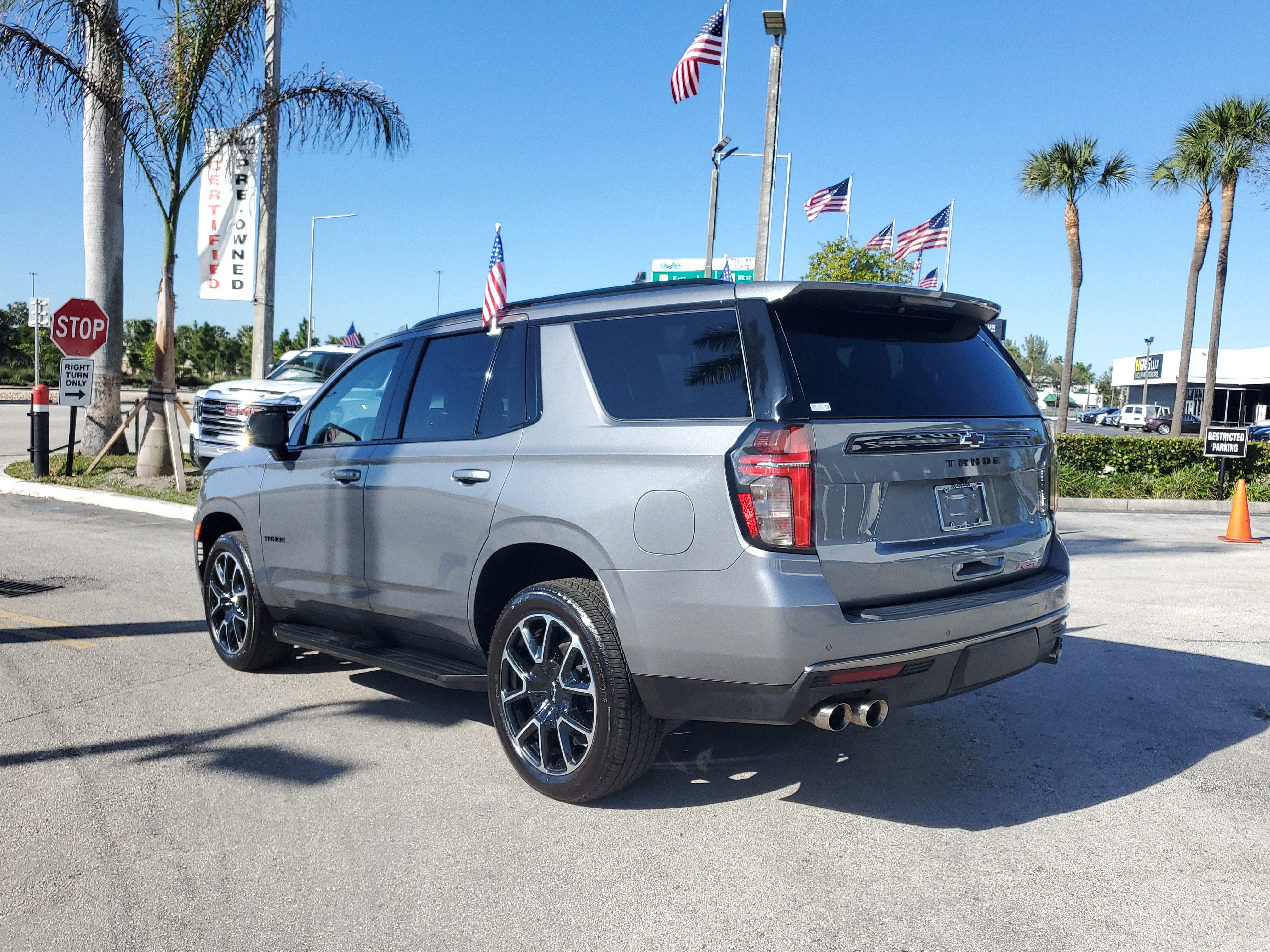 2022 Chevrolet Tahoe RST
