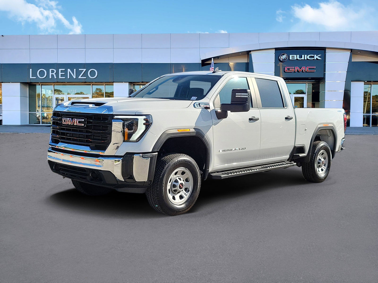 2024 GMC Sierra 4WD Crew Cab Standard Box Pro's photo