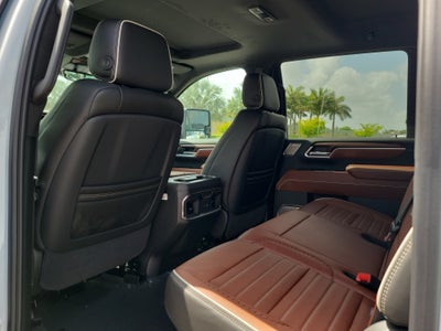 2026 GMC Sierra 3500 HD Denali Ultimate DRW