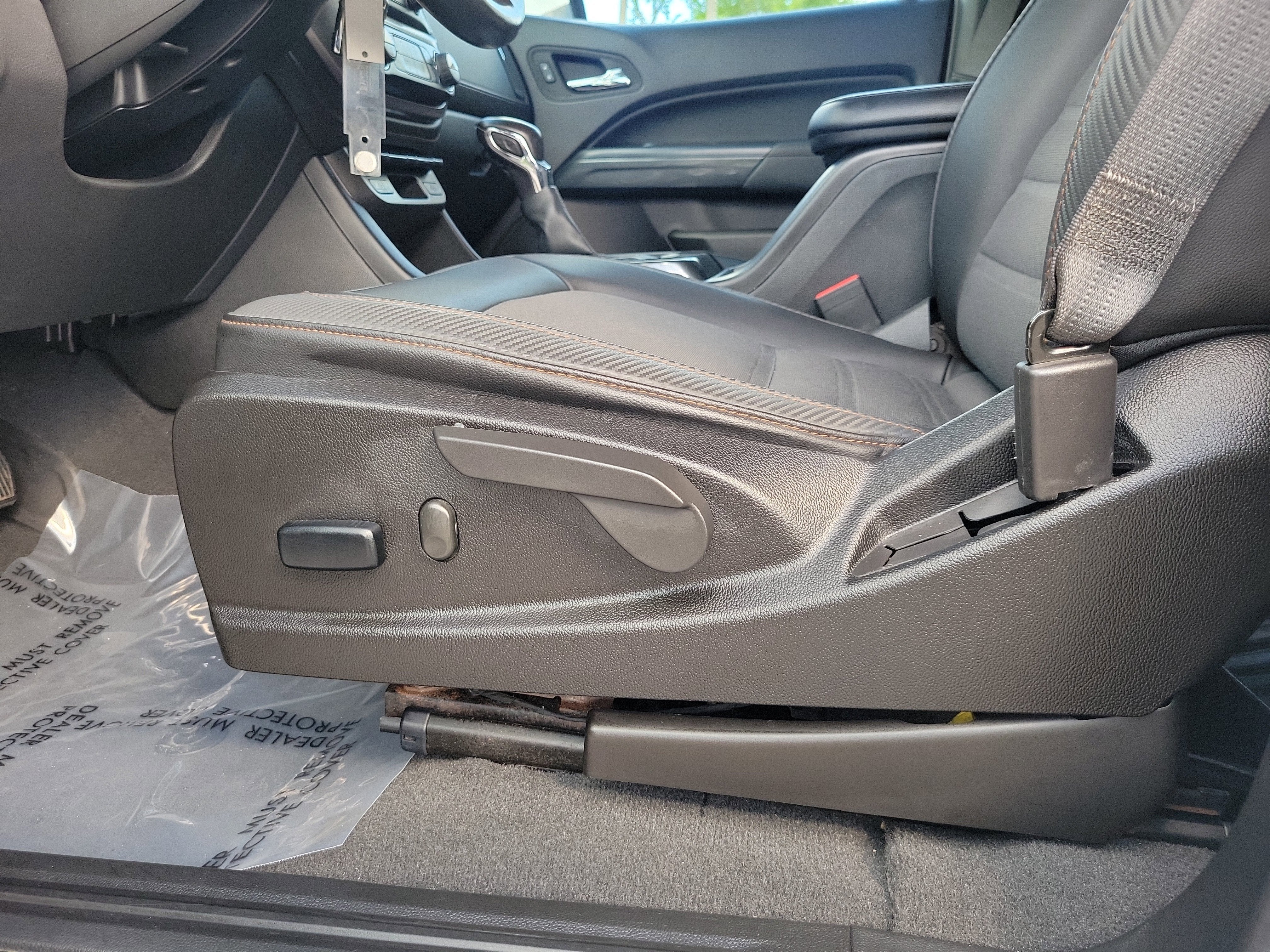 2022 GMC Canyon AT4 - Cloth