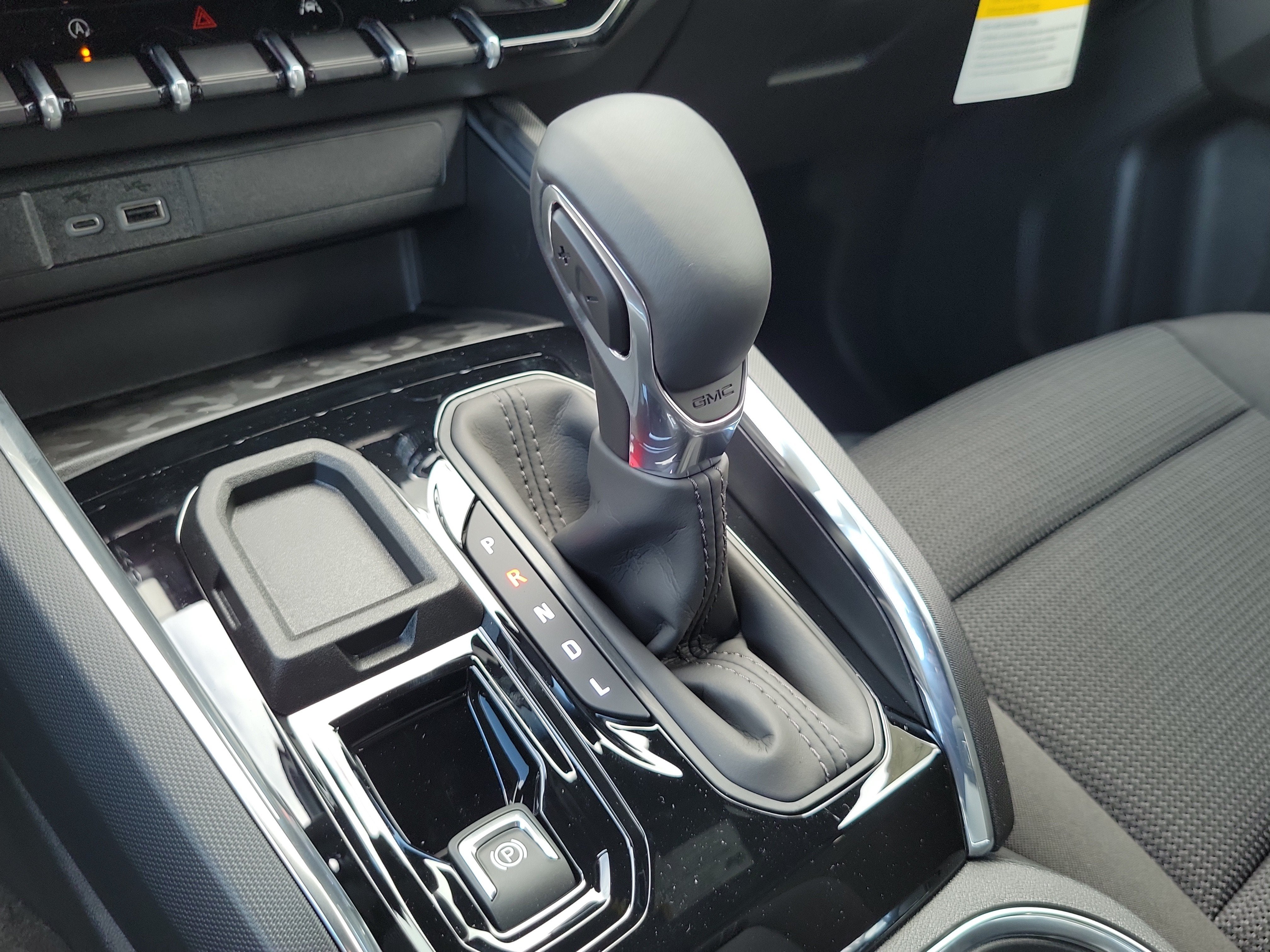 2026 GMC Canyon Elevation - Photo 12