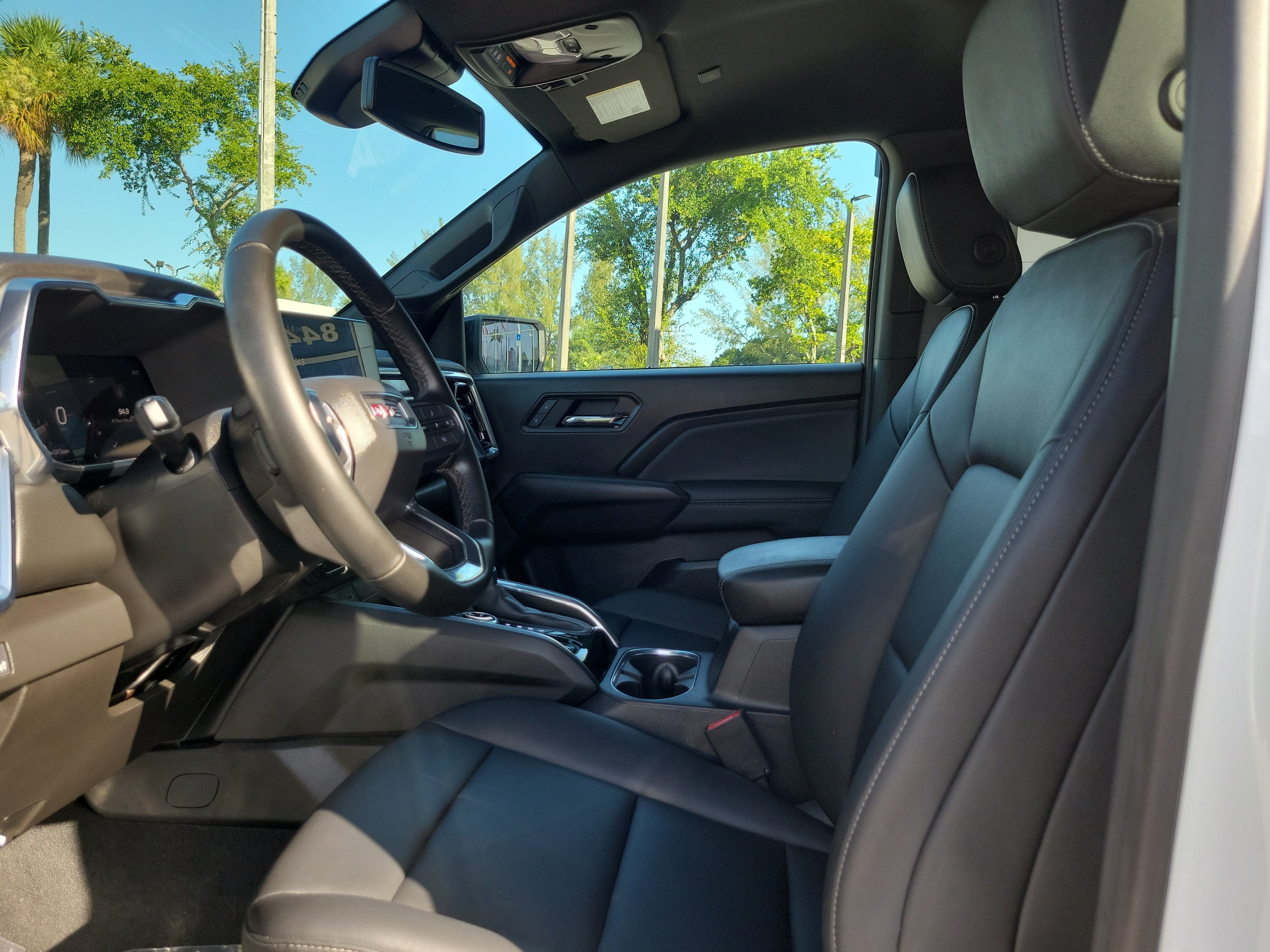 2025 GMC Canyon Elevation