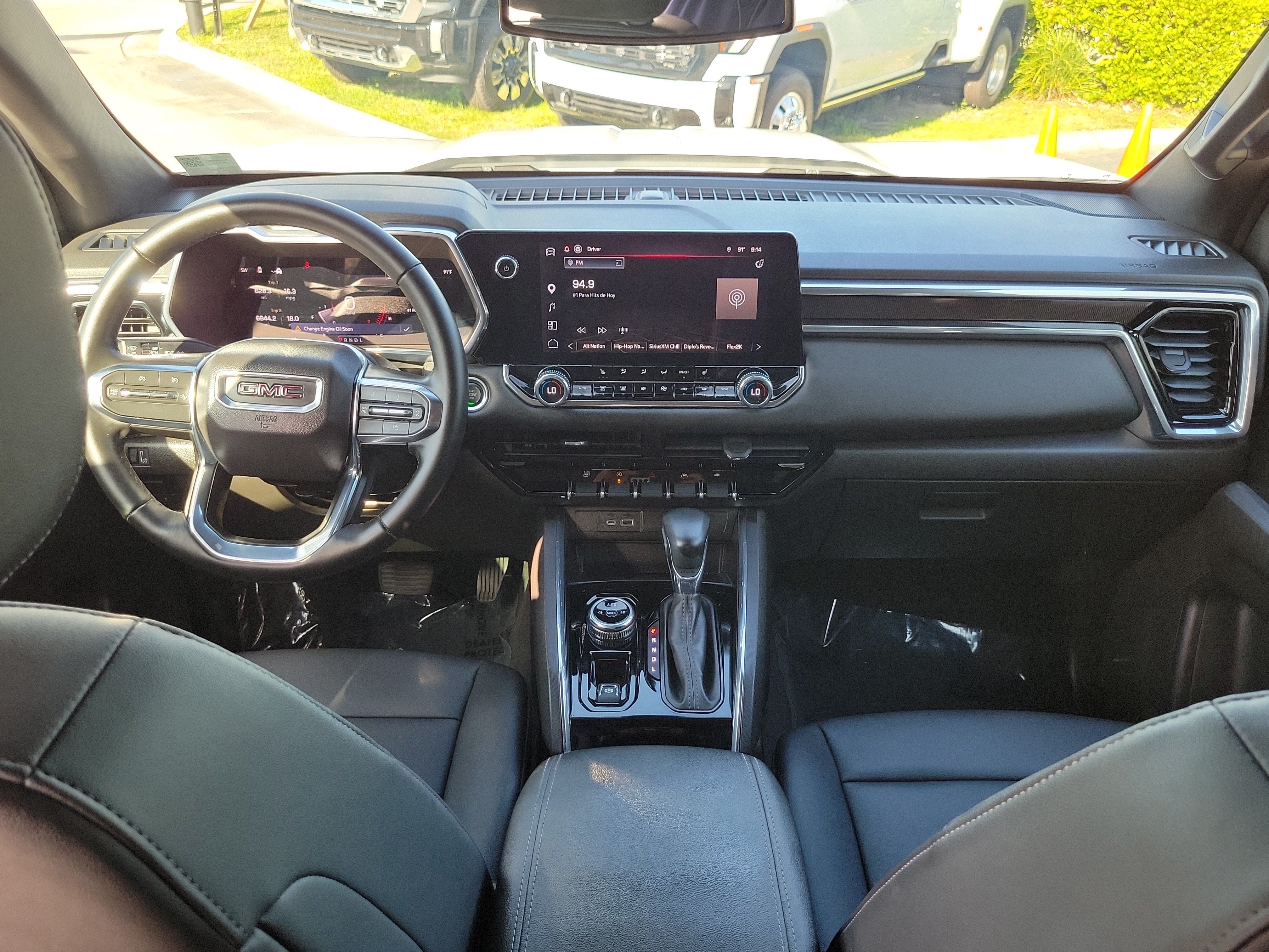 2025 GMC Canyon Elevation