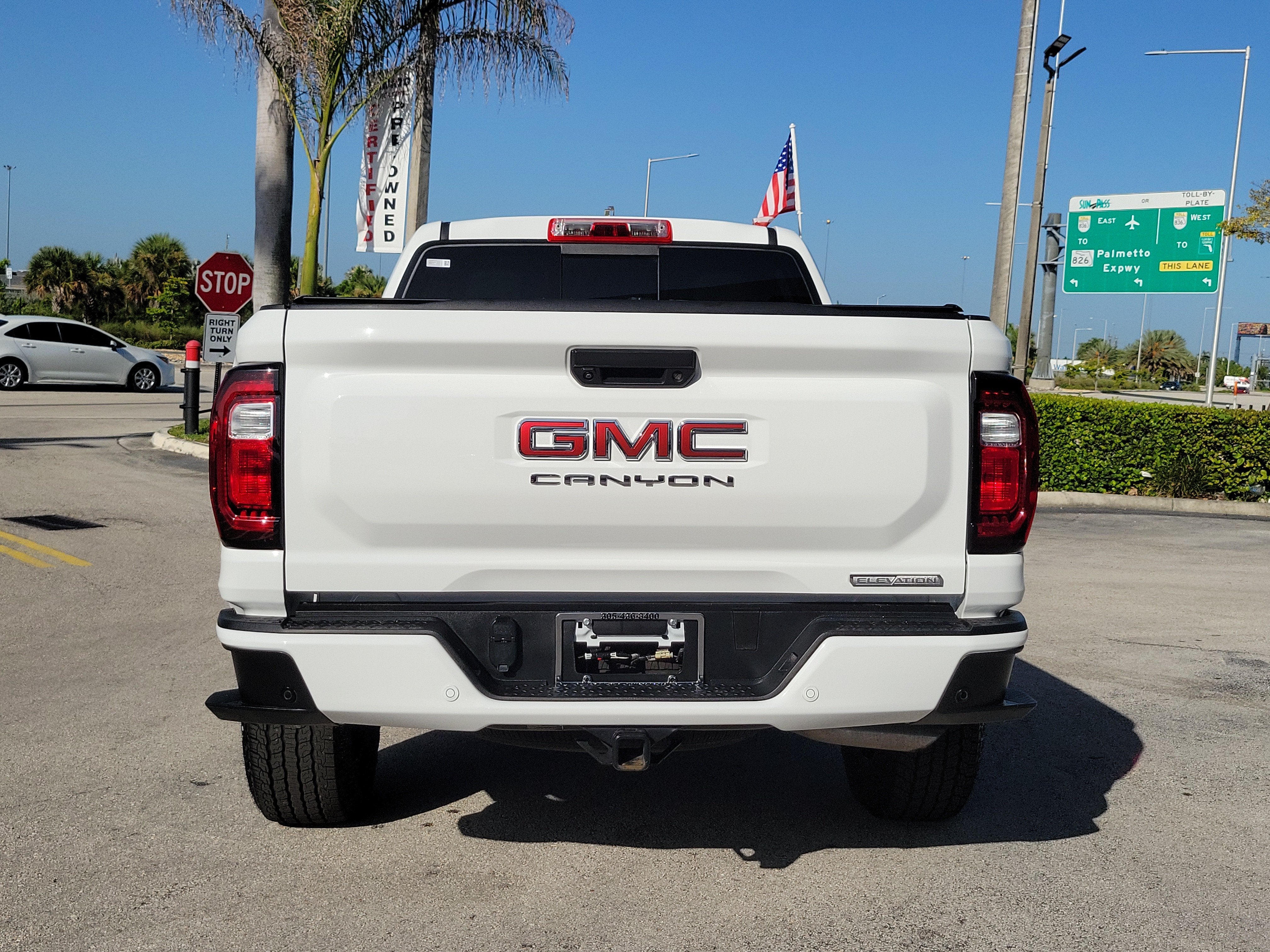 2025 GMC Canyon Elevation