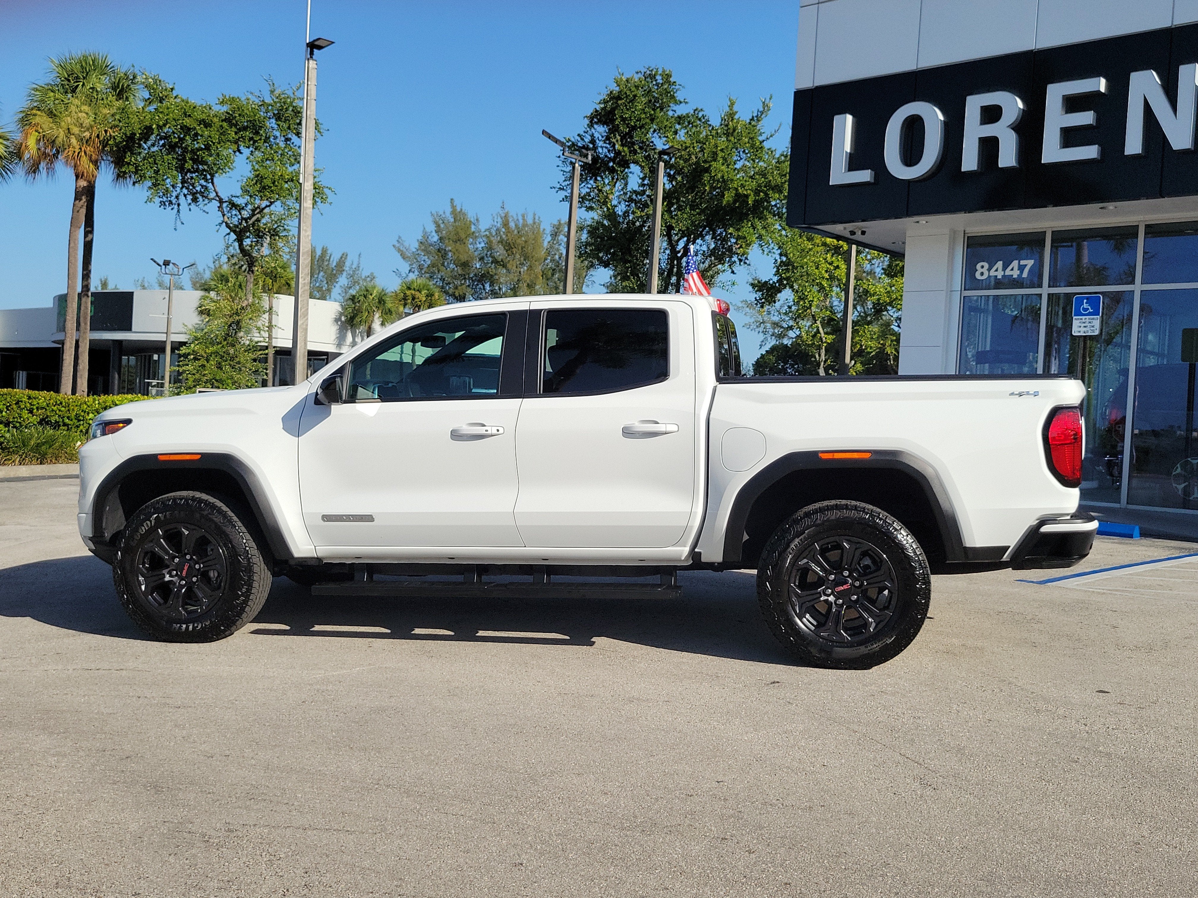 2025 GMC Canyon Elevation