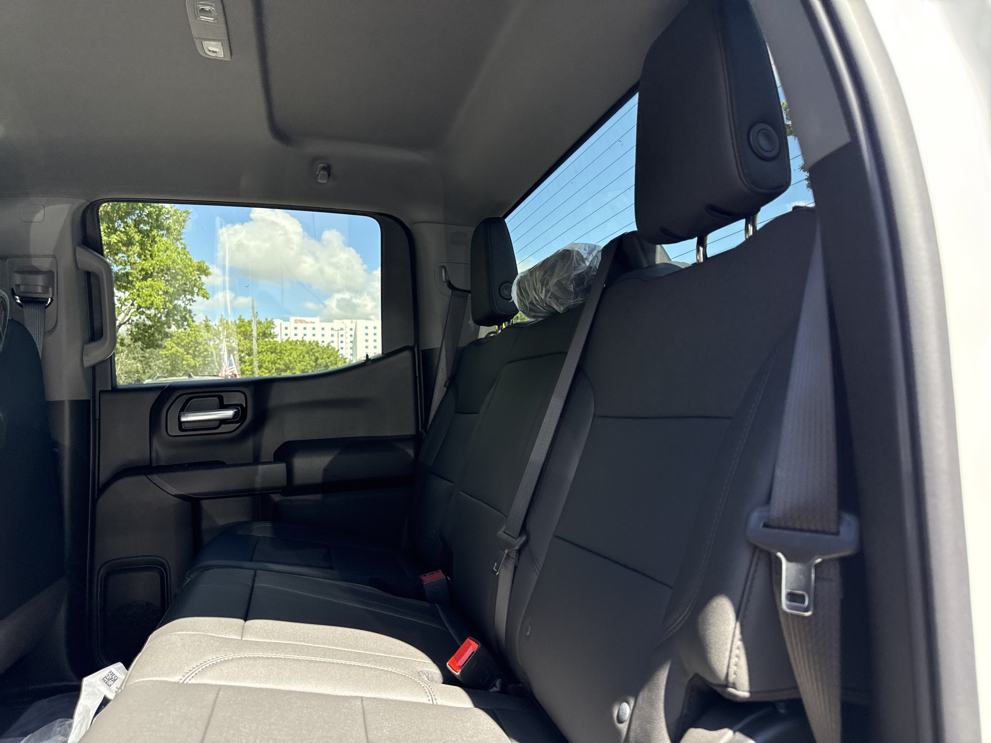 2026 GMC Sierra 1500 Pro - Photo 6