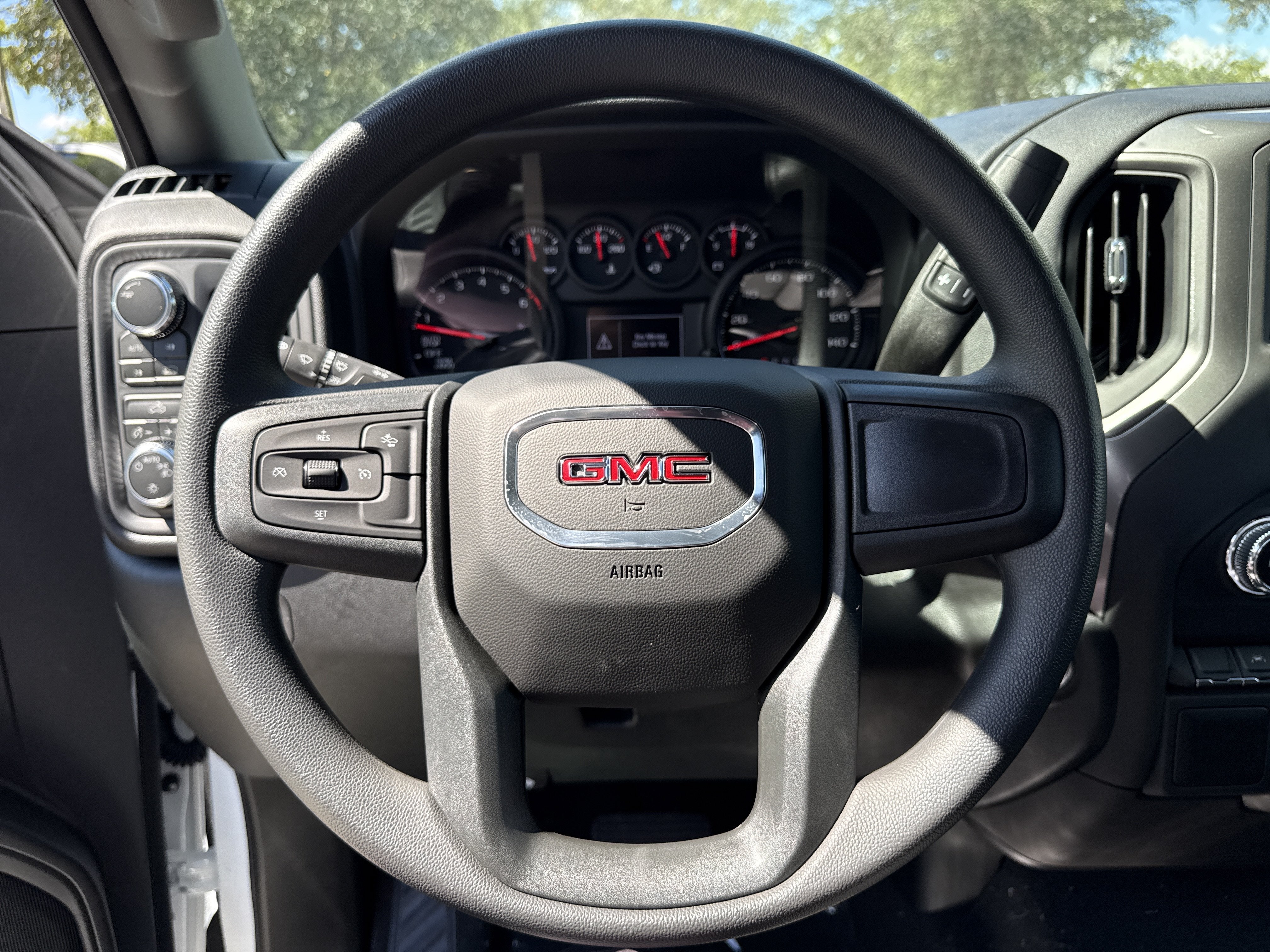 2026 GMC Sierra 1500 Pro - Photo 9