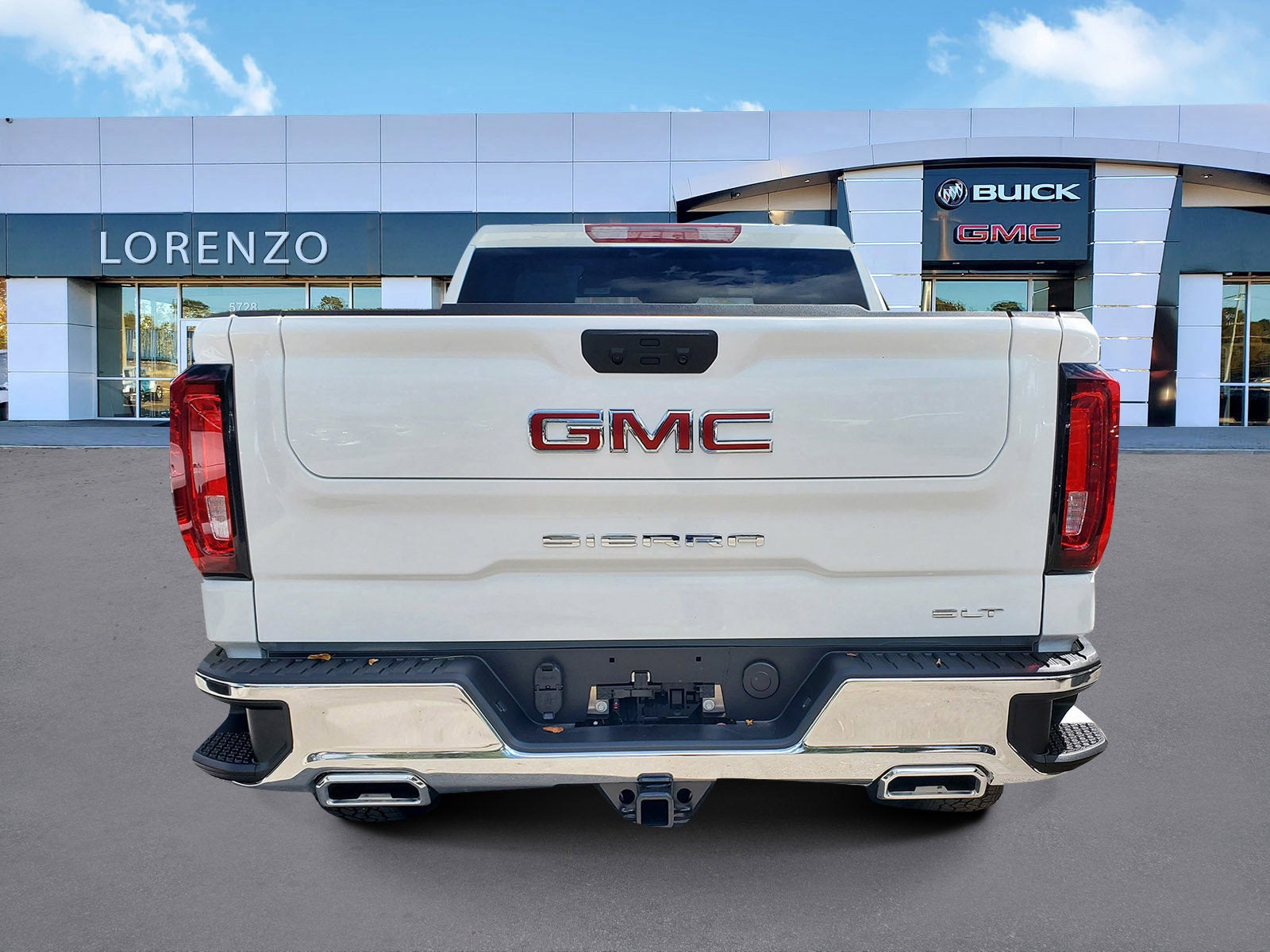 2026 GMC Sierra 1500 SLT