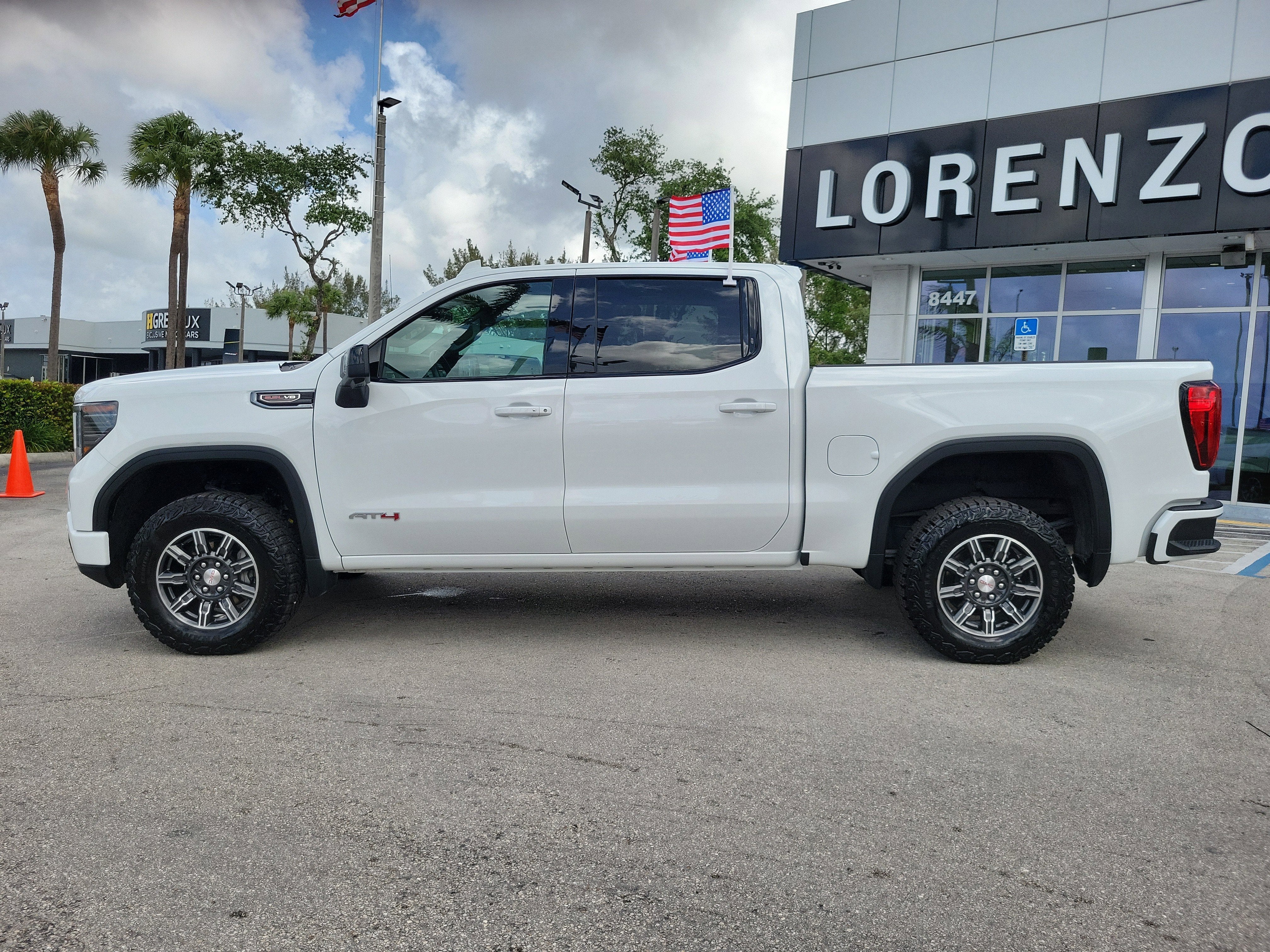 2025 GMC Sierra 1500 AT4