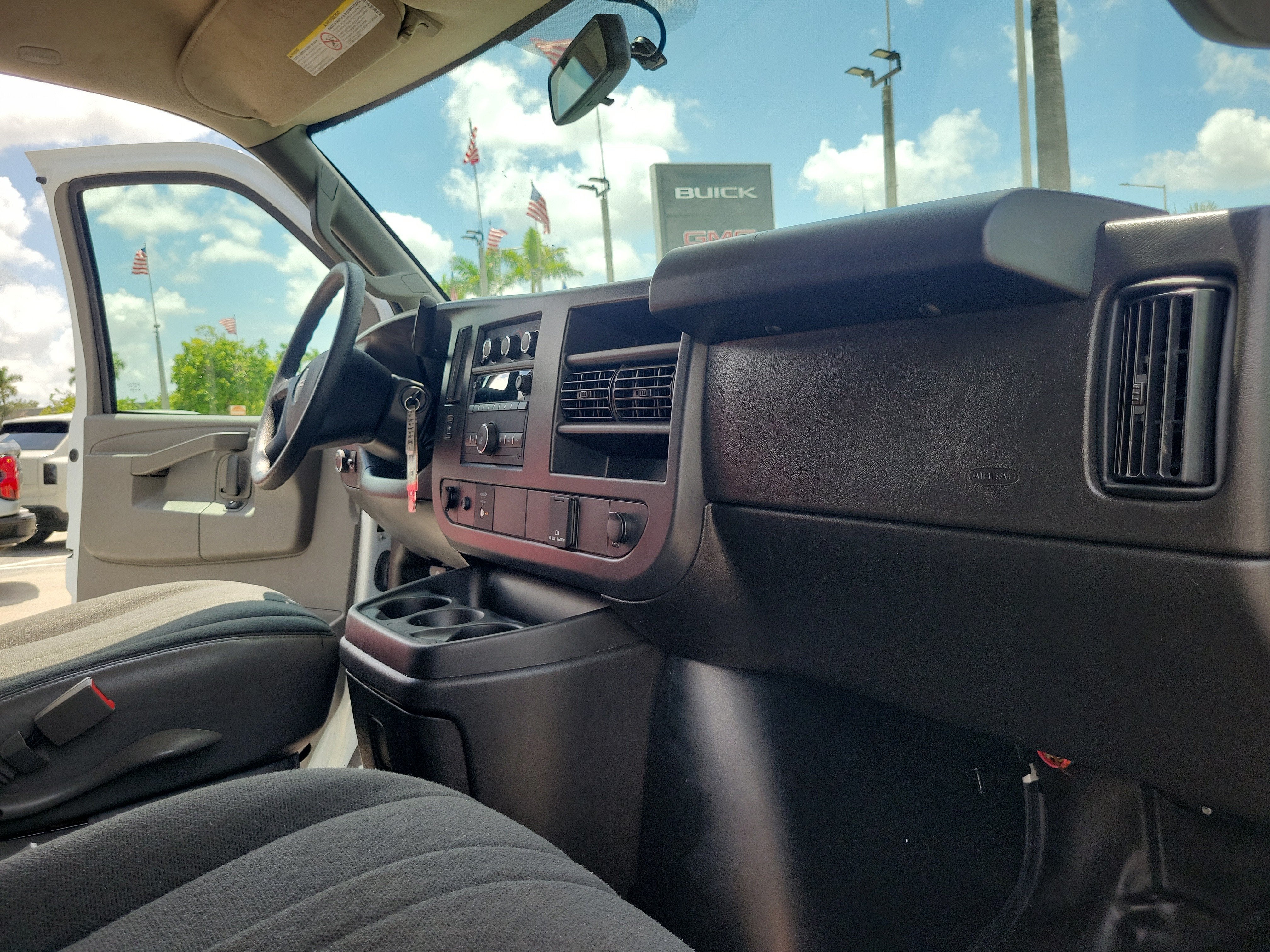 2025 GMC Savana Cargo Work Van
