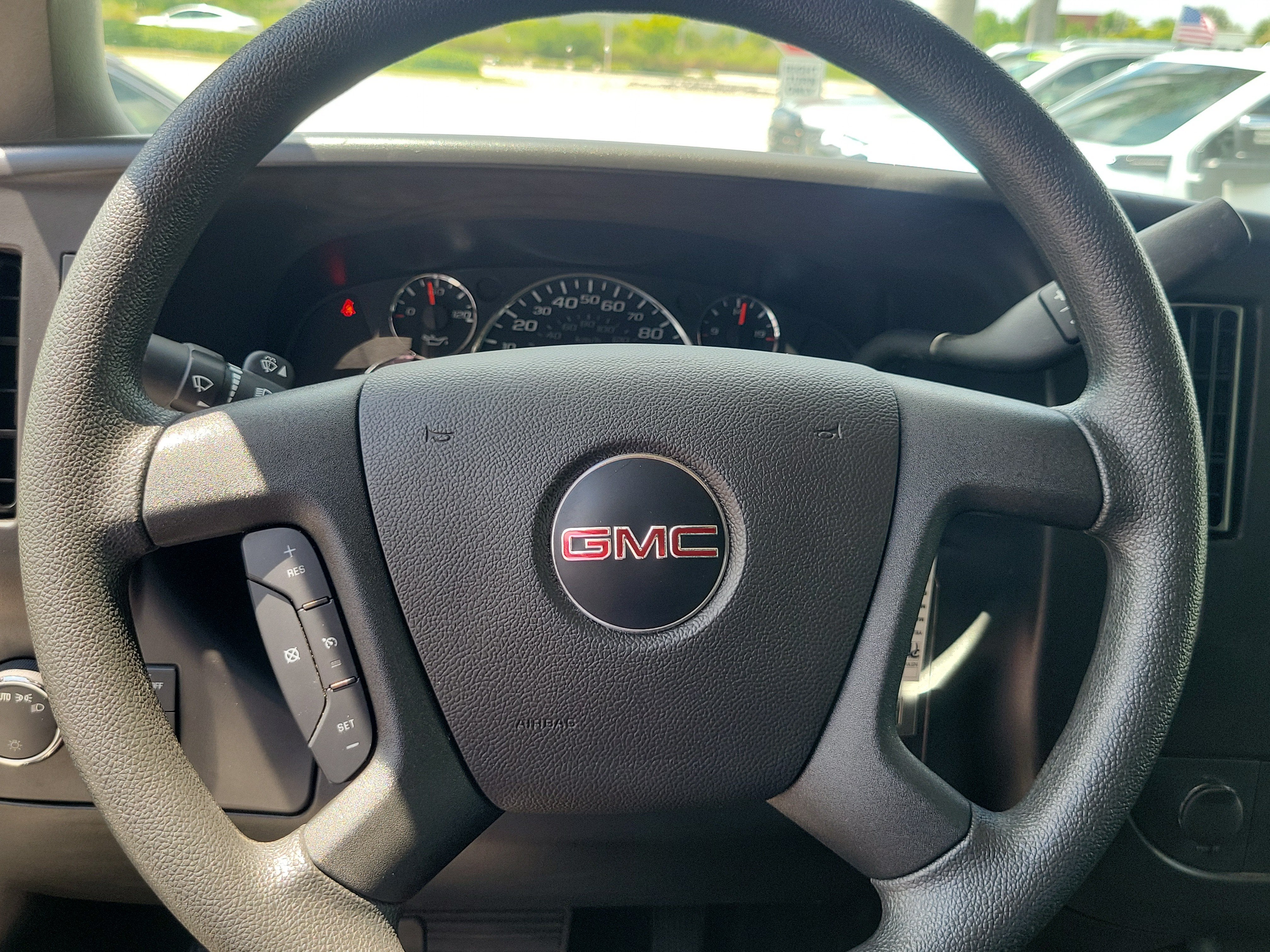 2025 GMC Savana Cargo Work Van