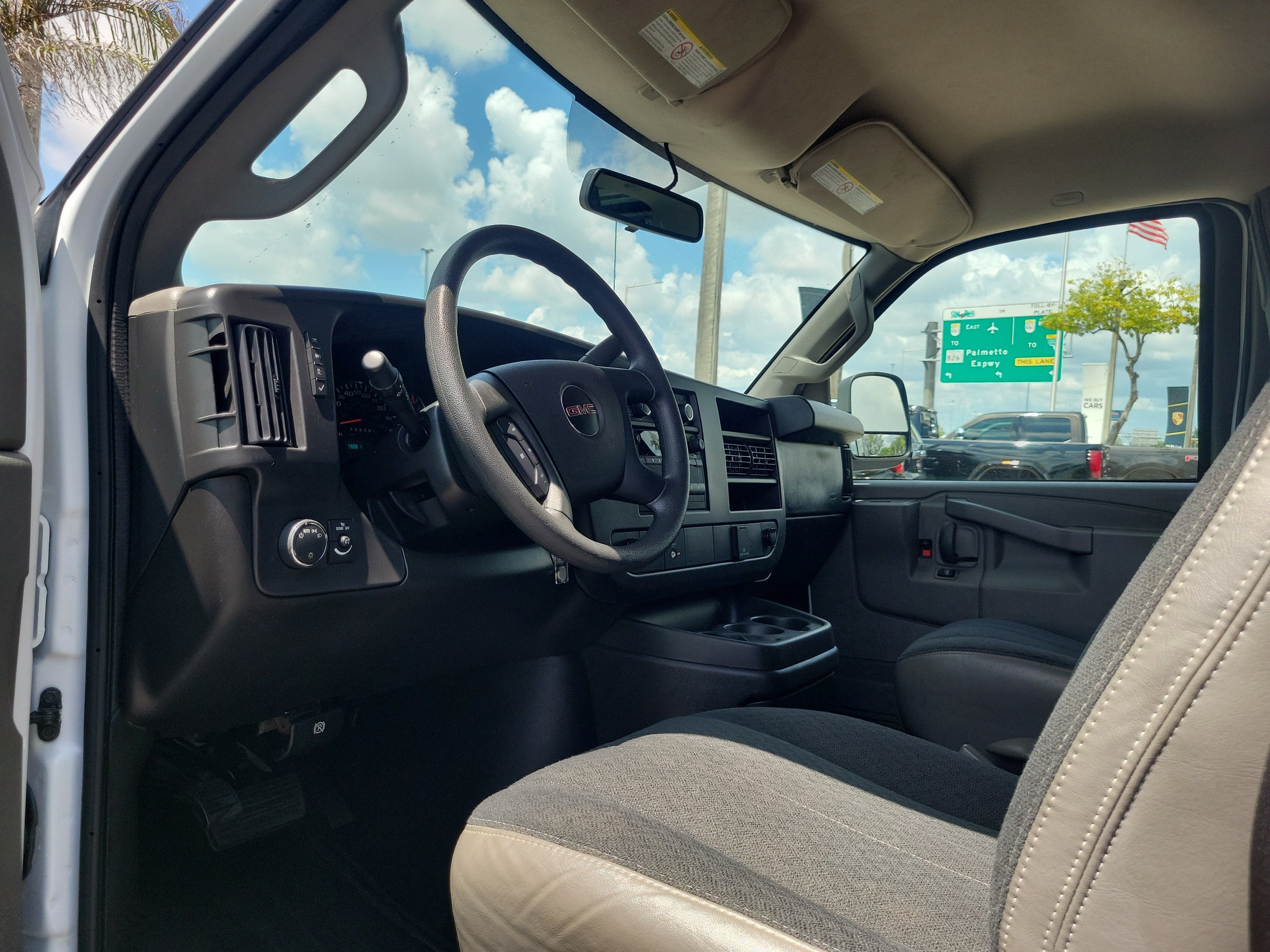 2025 GMC Savana Cargo Work Van