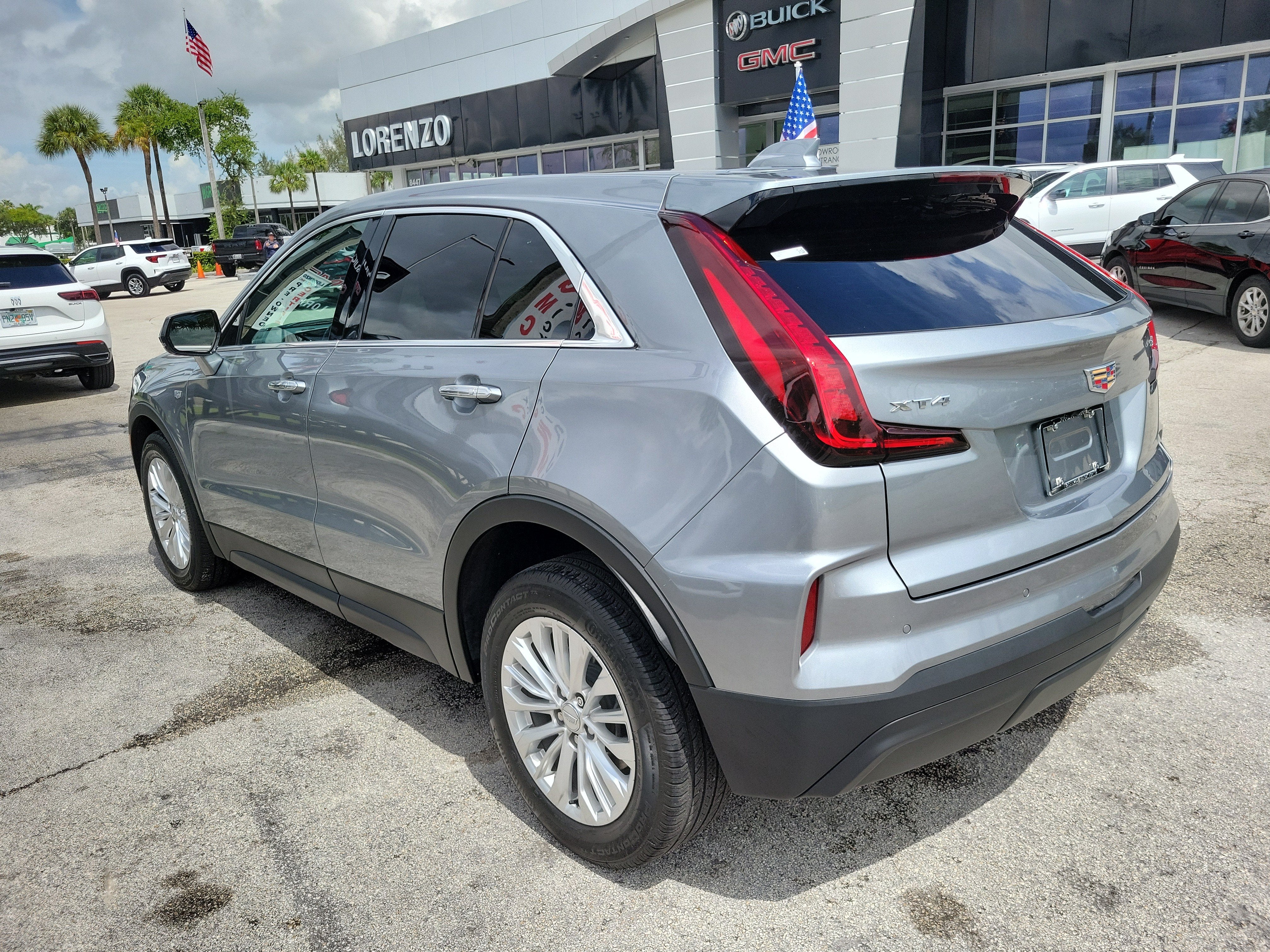 2024 Cadillac XT4 Luxury