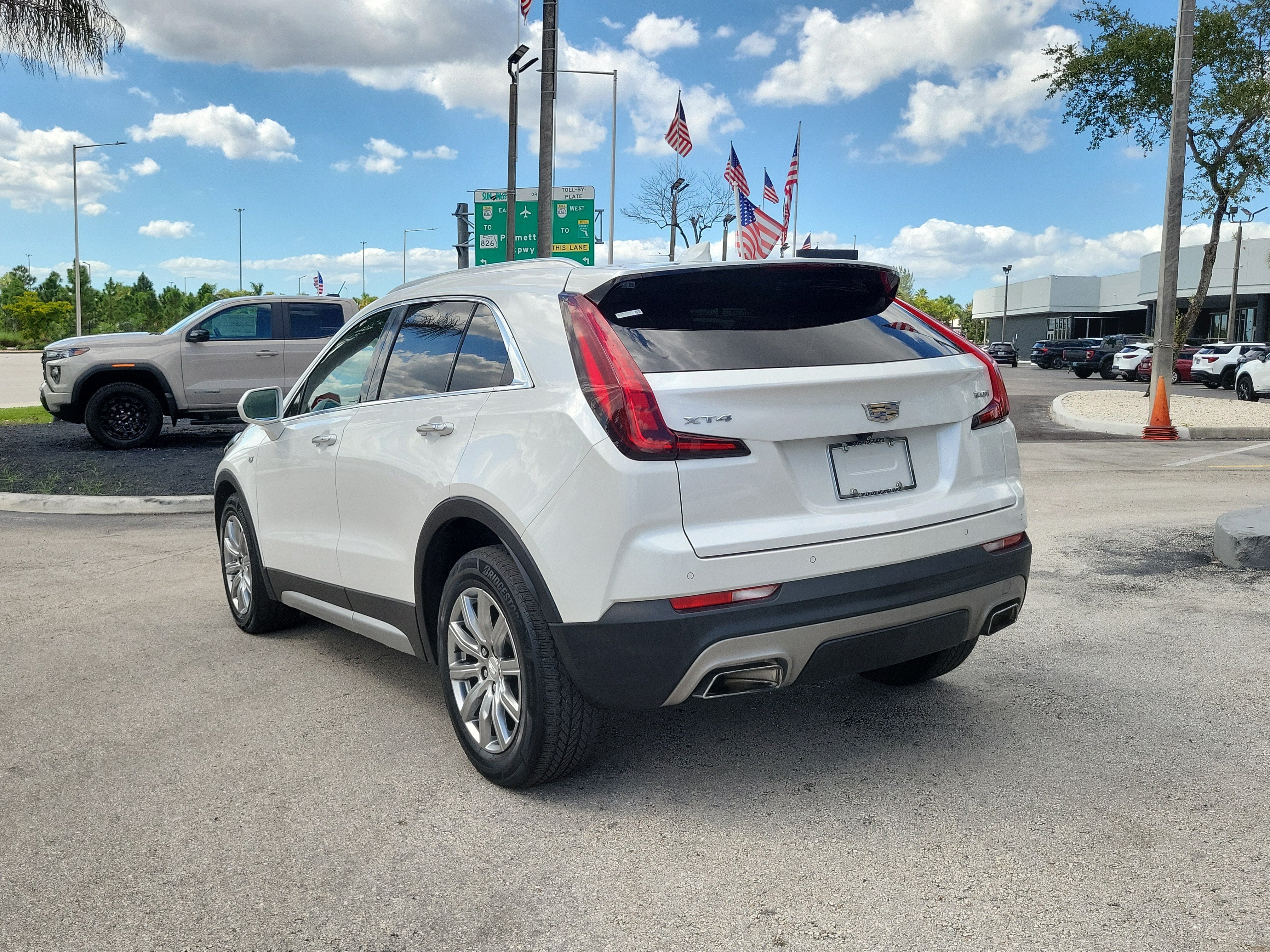2019 Cadillac XT4 FWD Premium Luxury
