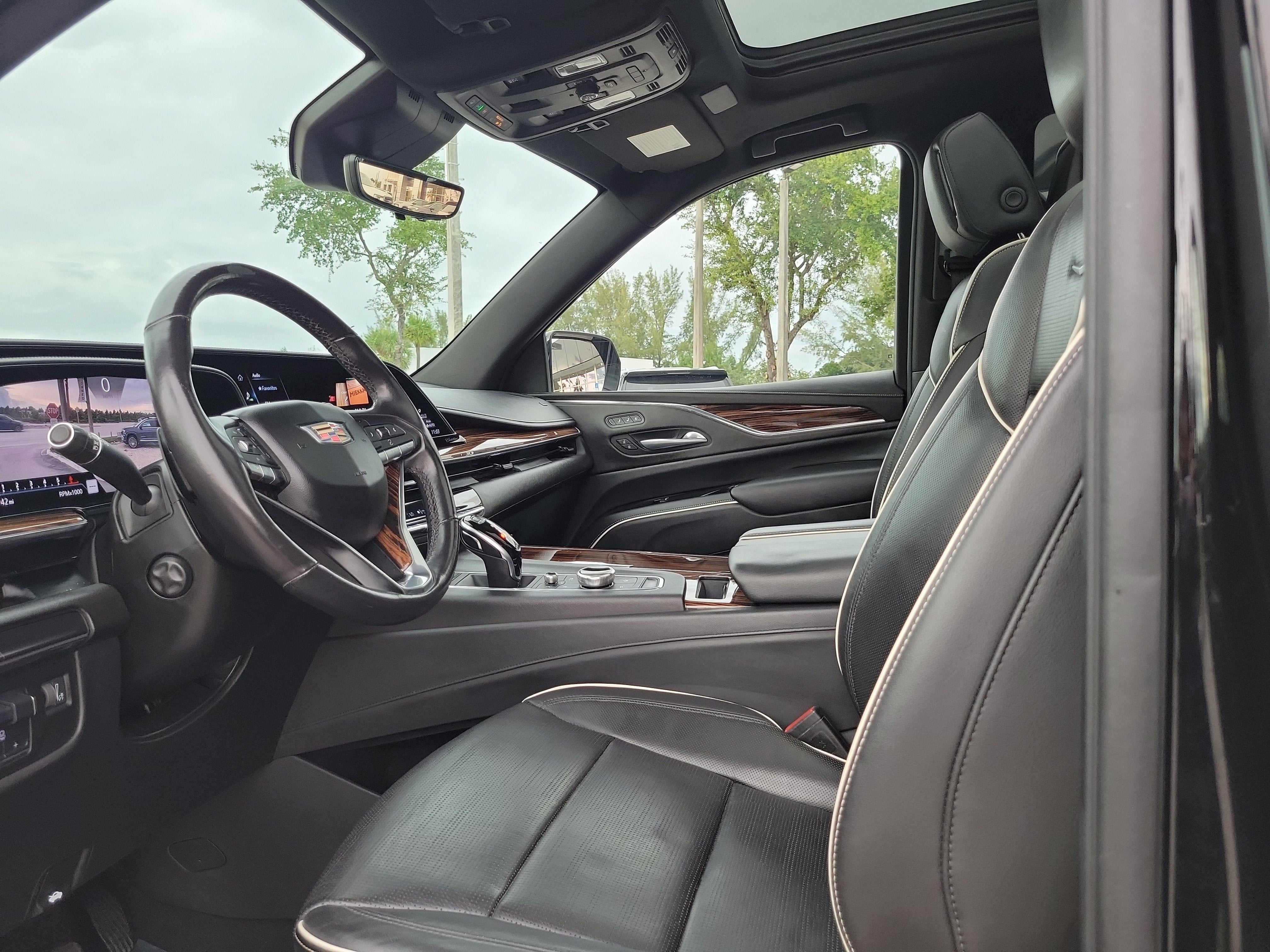 2021 Cadillac Escalade Premium Luxury