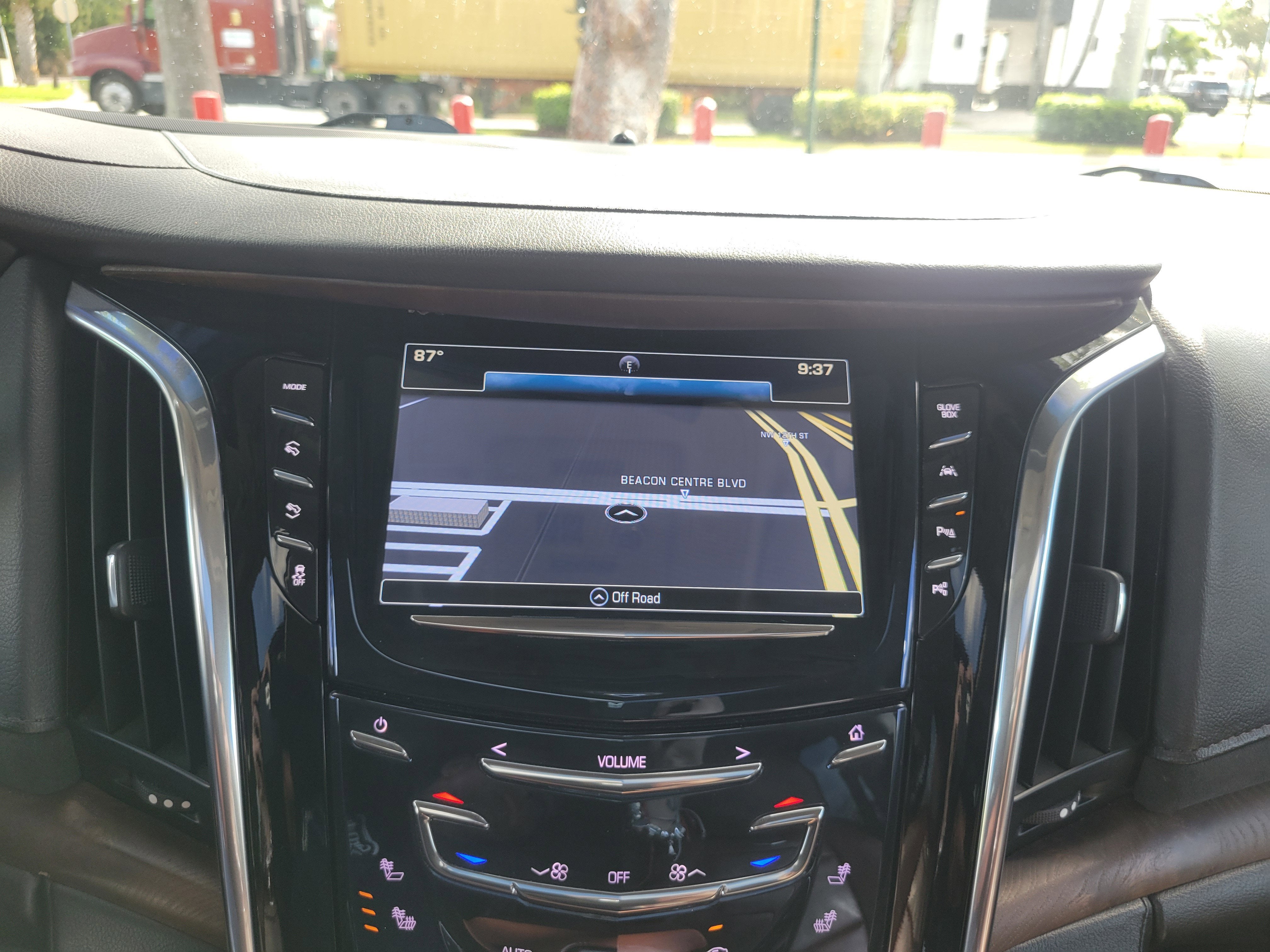 2018 Cadillac Escalade ESV Luxury