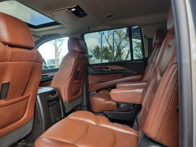2018 Cadillac Escalade ESV Luxury