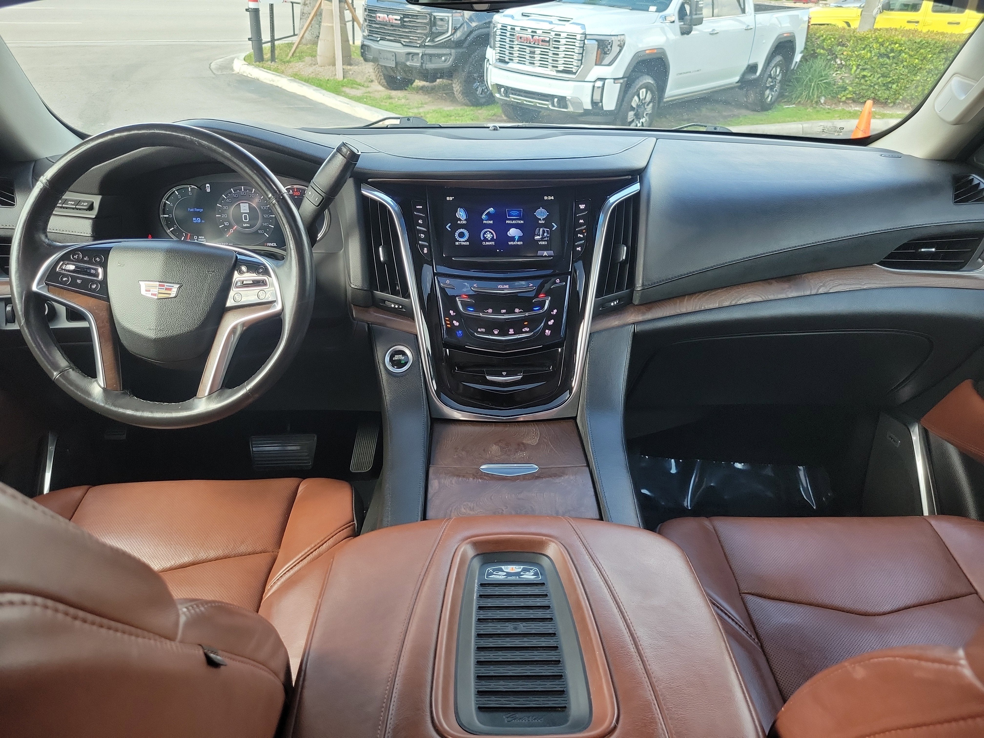 2018 Cadillac Escalade ESV Luxury