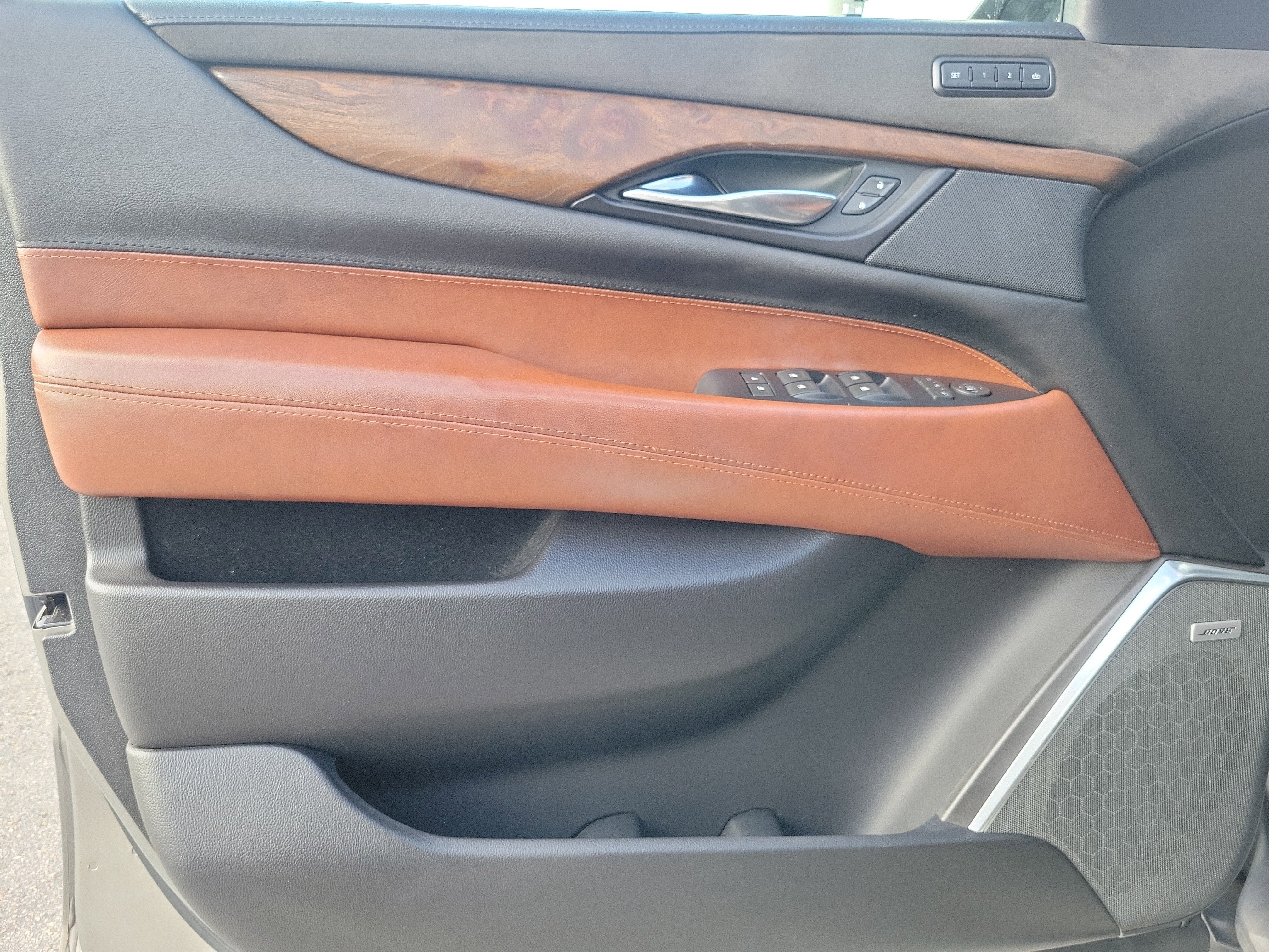 2018 Cadillac Escalade ESV Luxury