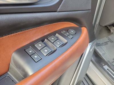 2018 Cadillac Escalade ESV Luxury