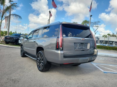 2018 Cadillac Escalade ESV Luxury