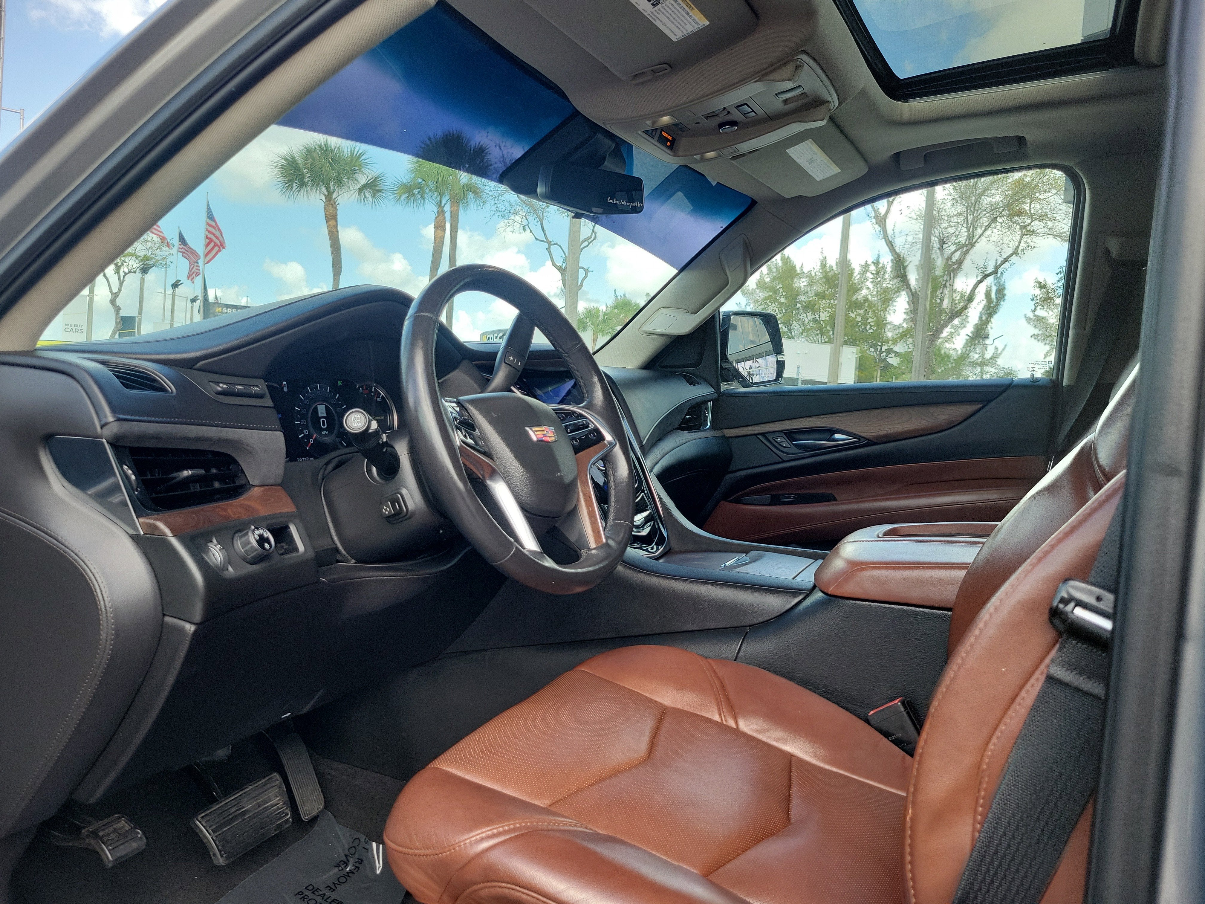 2018 Cadillac Escalade ESV Luxury