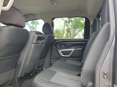 2019 Nissan Titan SV