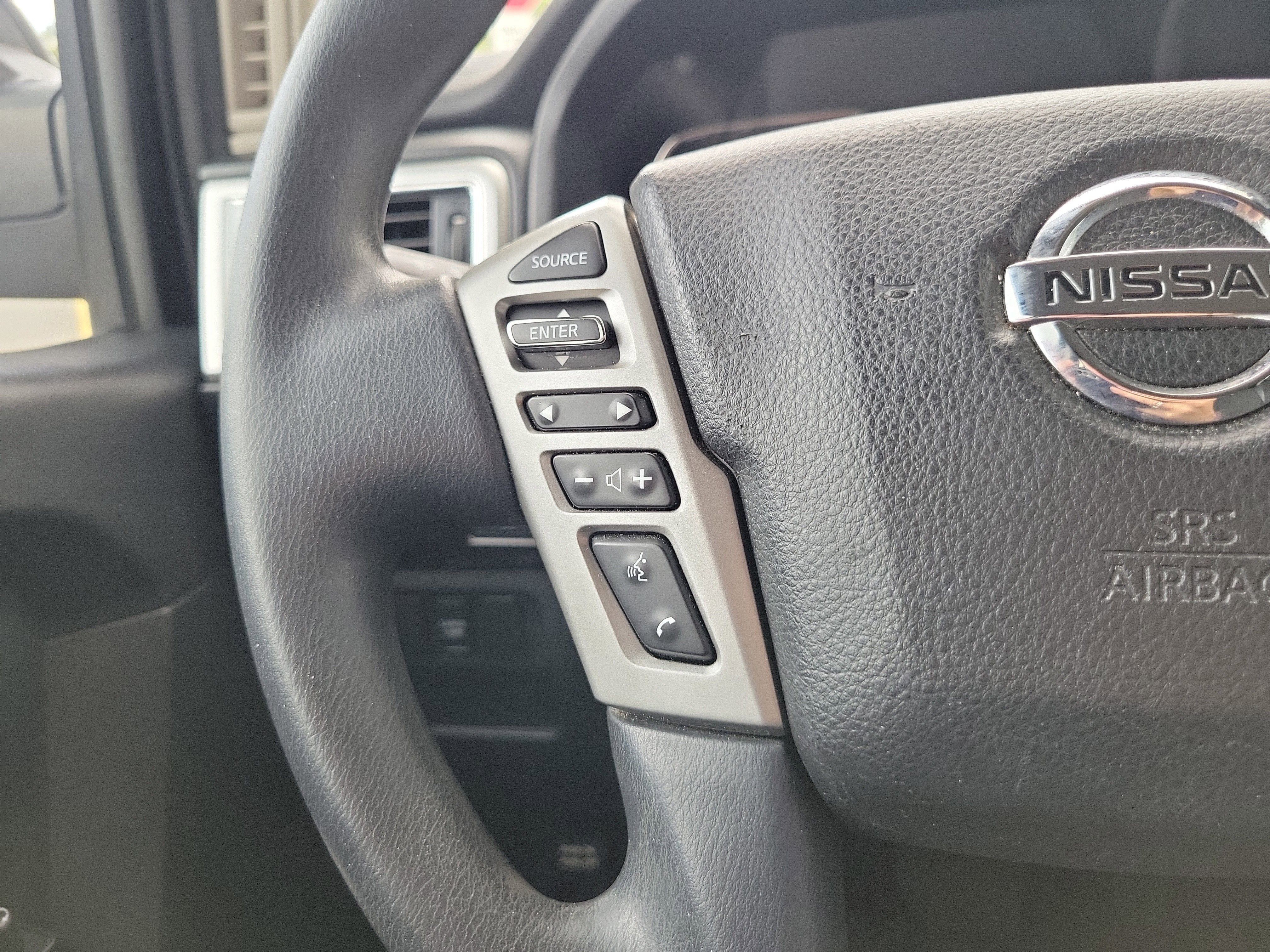 2019 Nissan Titan SV