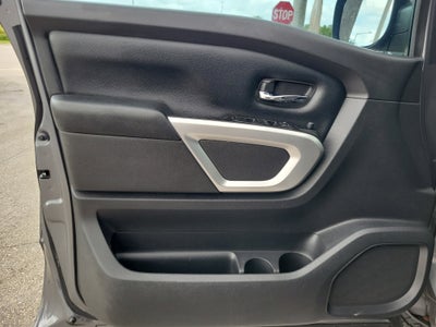 2019 Nissan Titan SV