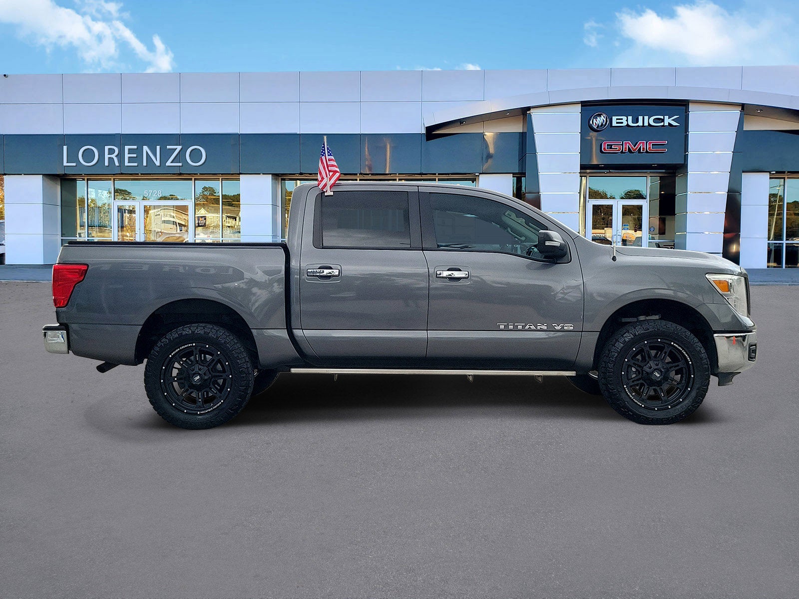 2019 Nissan Titan SV