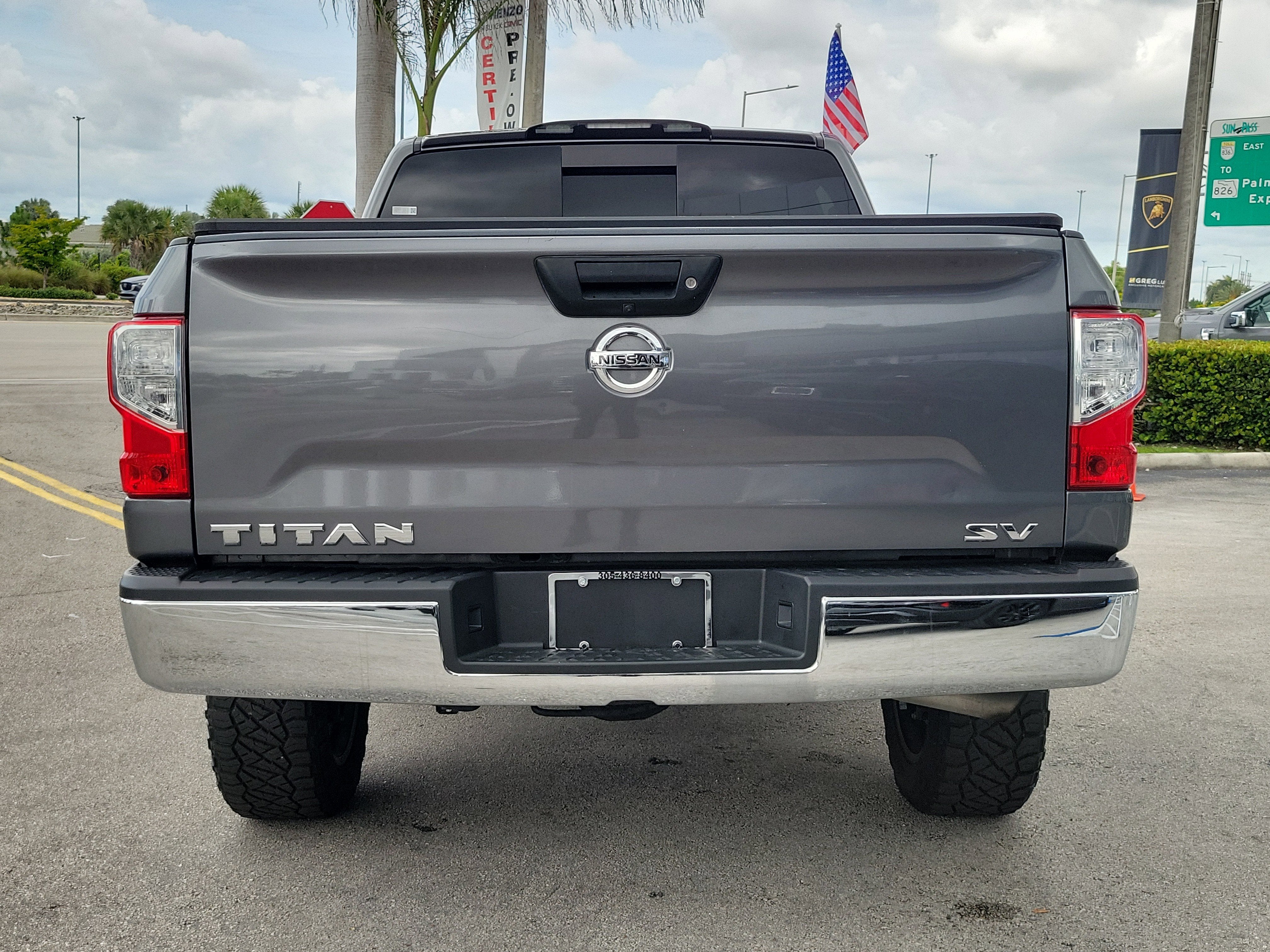 2019 Nissan Titan SV