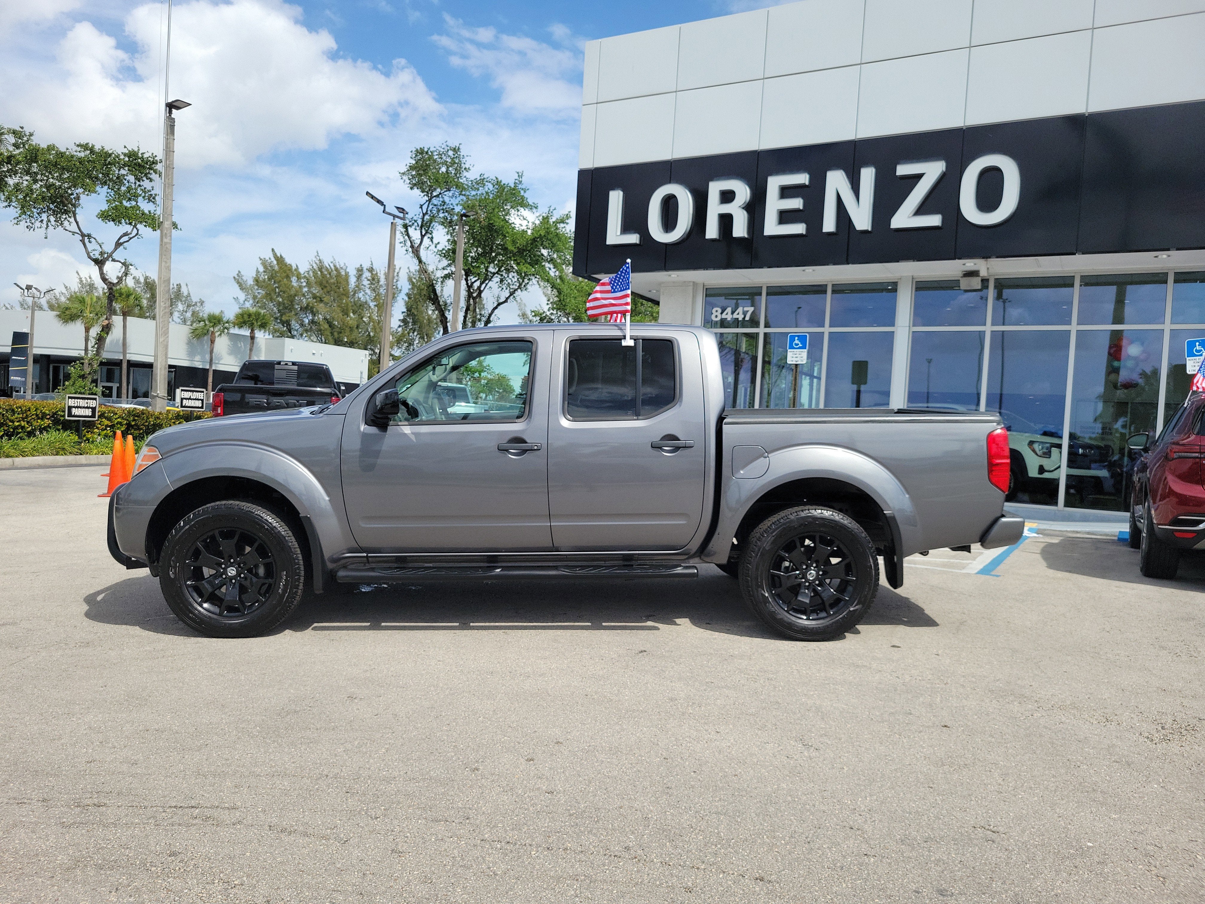 2020 Nissan Frontier SV