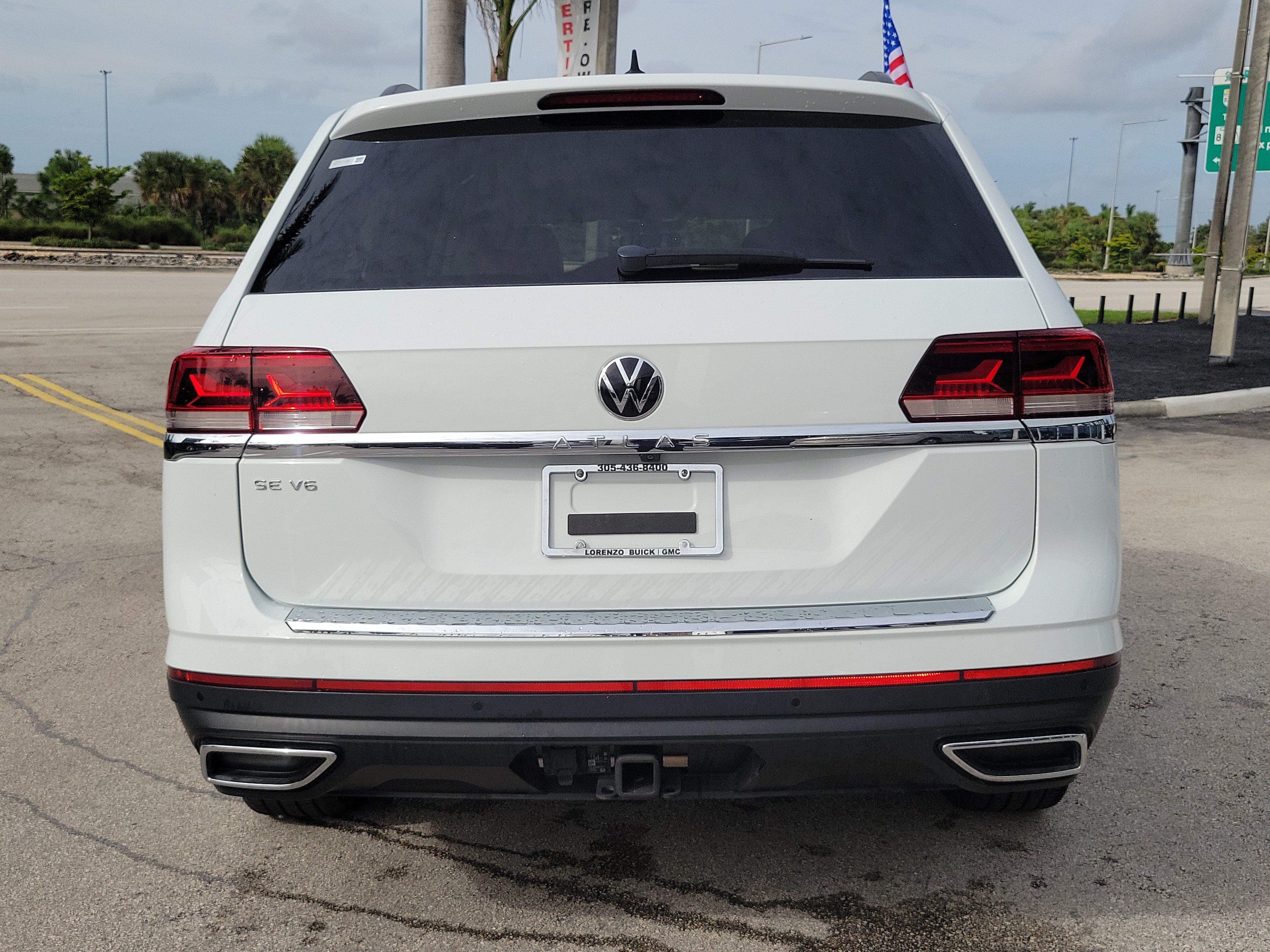 2022 Volkswagen Atlas 3.6L V6 SE w/Technology