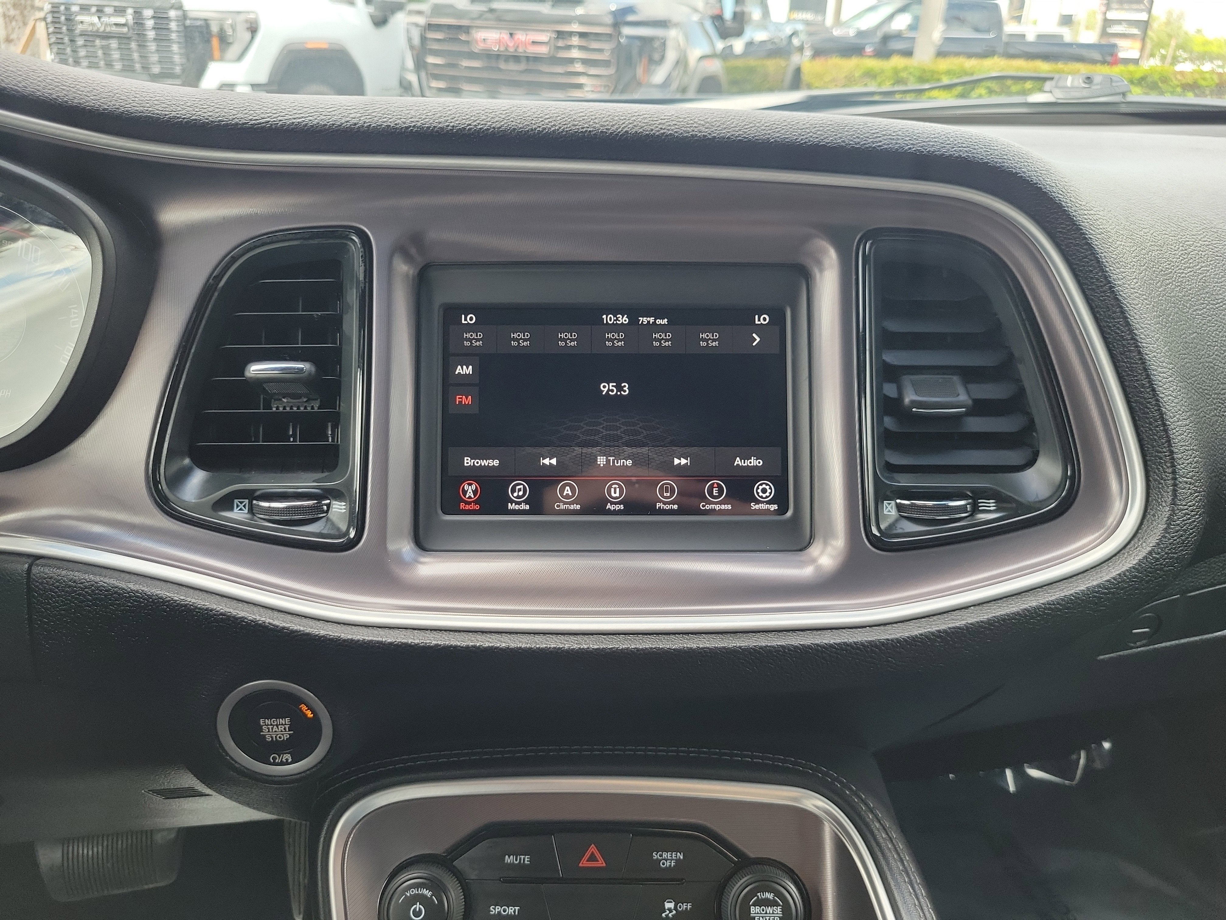 2020 Dodge Challenger SXT