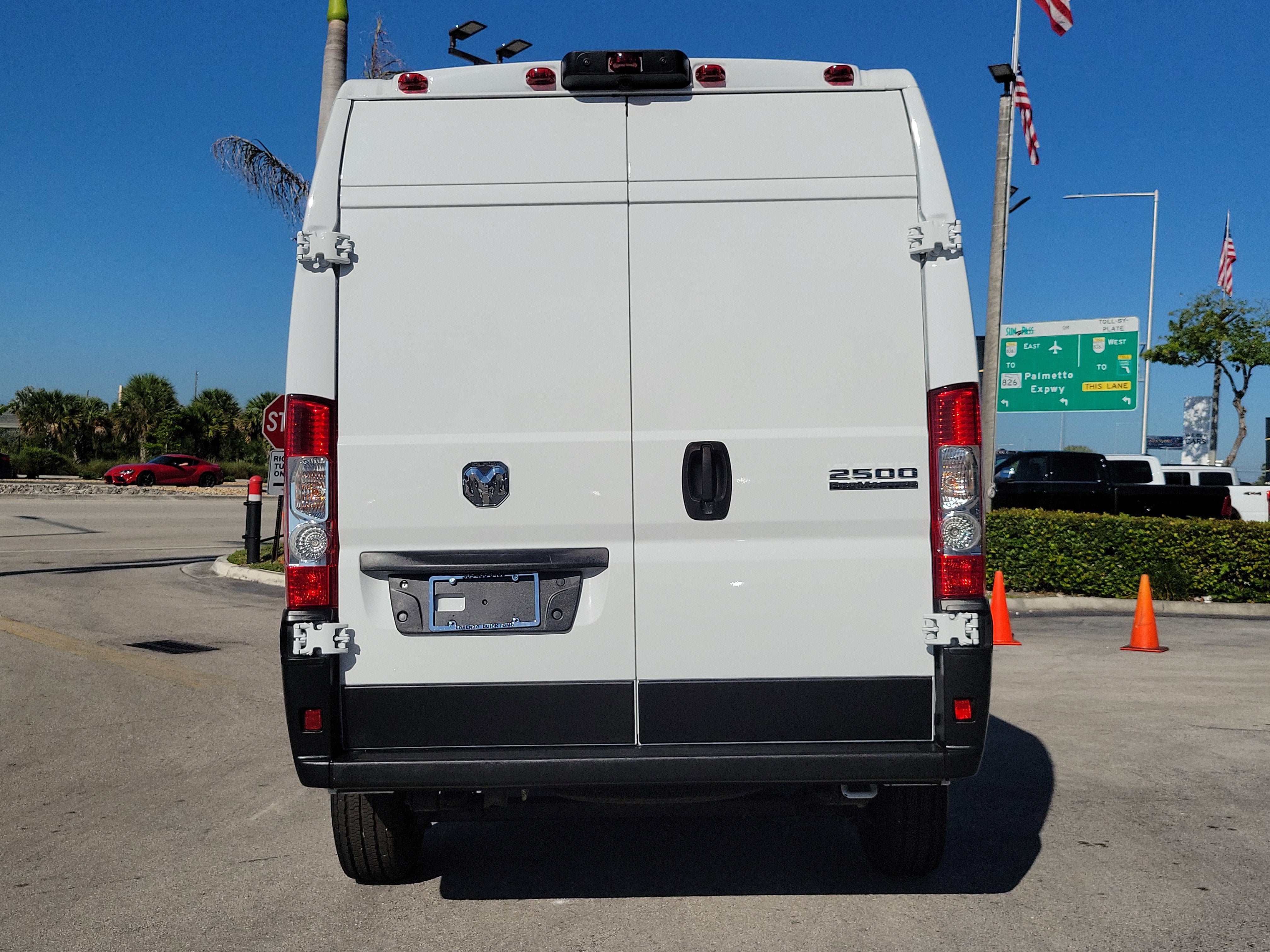 2026 RAM ProMaster Cargo Van Tradesman