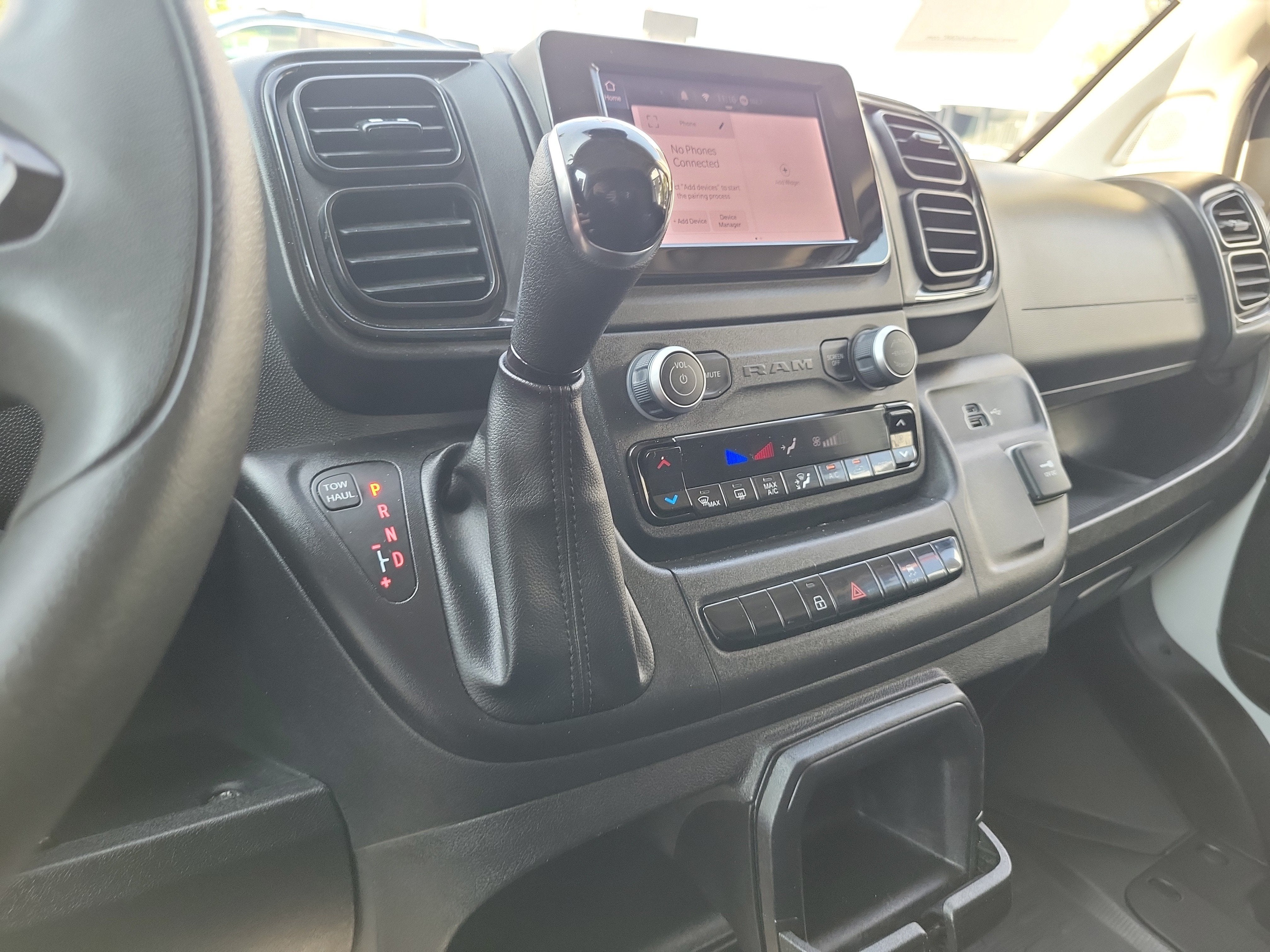 2025 RAM ProMaster Cargo Van Tradesman