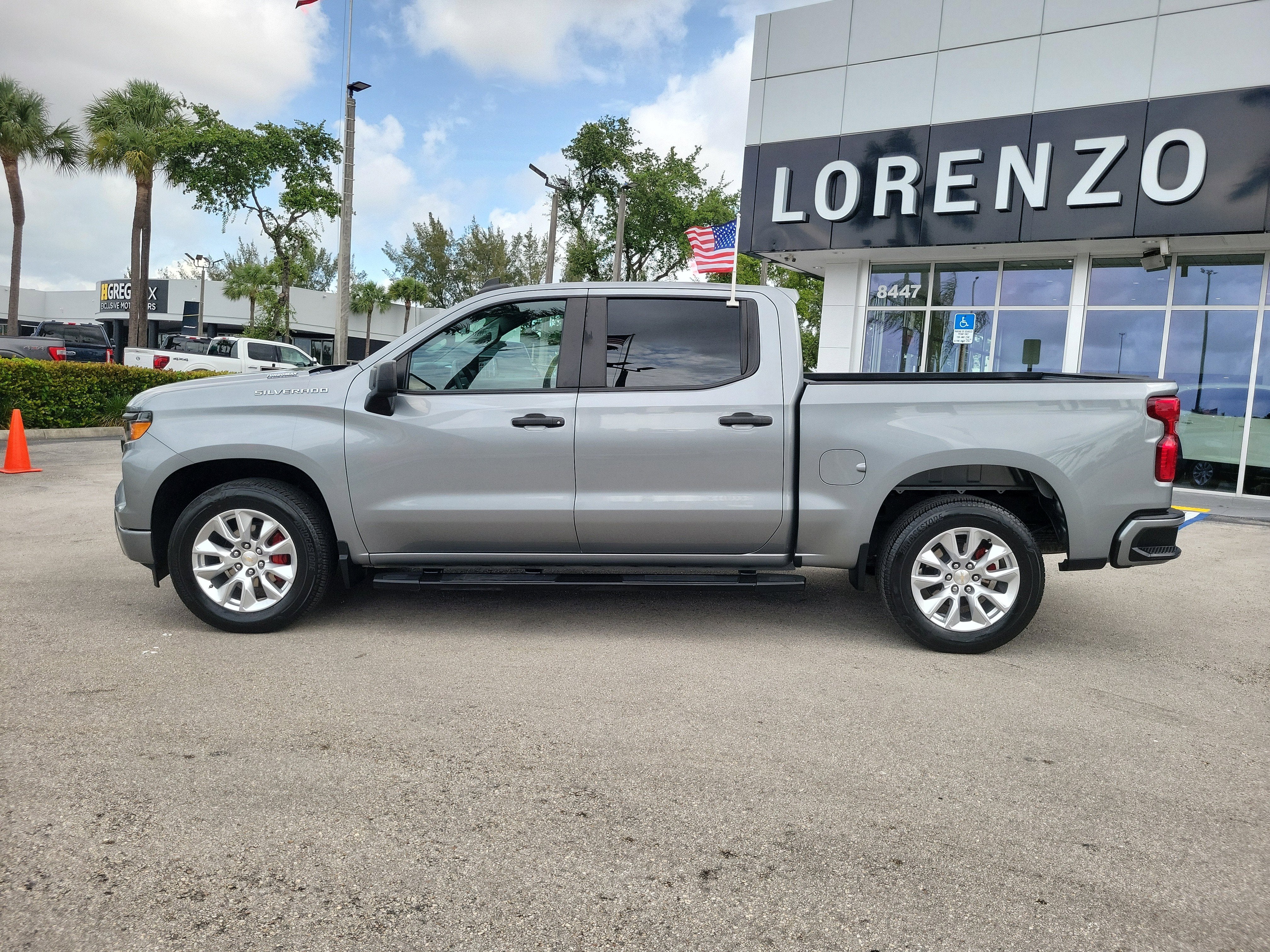 2024 Chevrolet Silverado 1500 Custom
