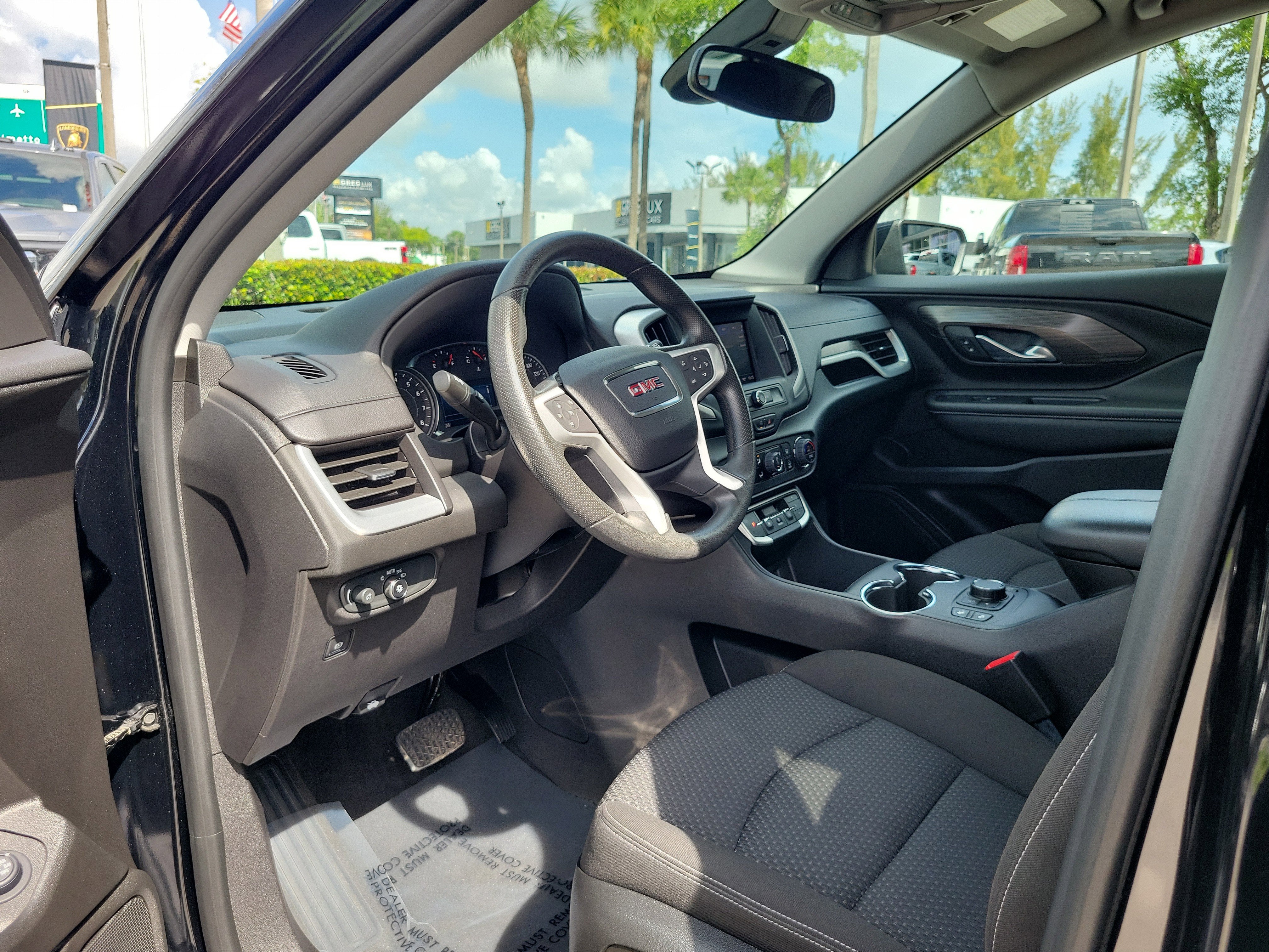 2023 GMC Terrain SLE
