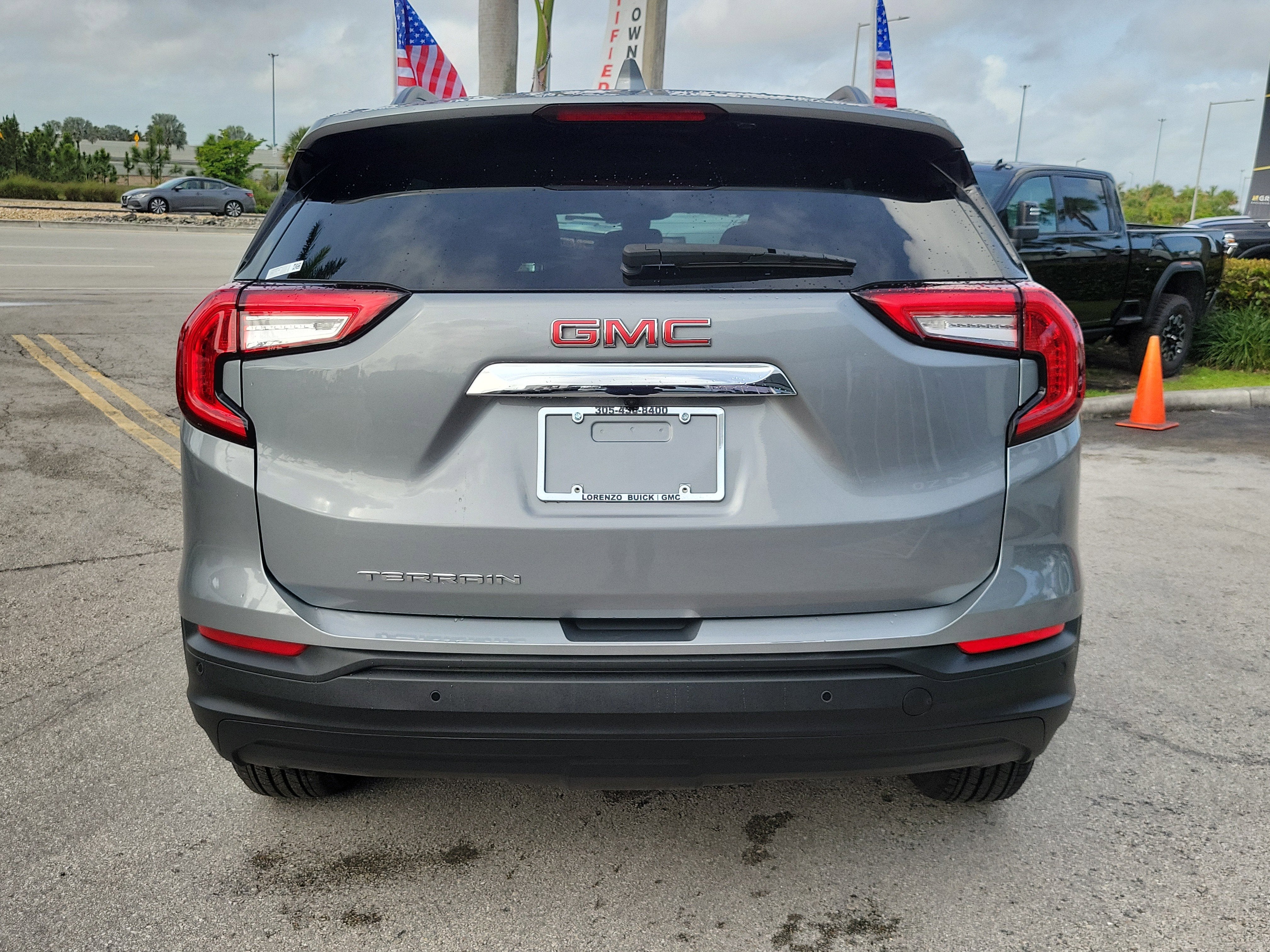 2023 GMC Terrain SLE