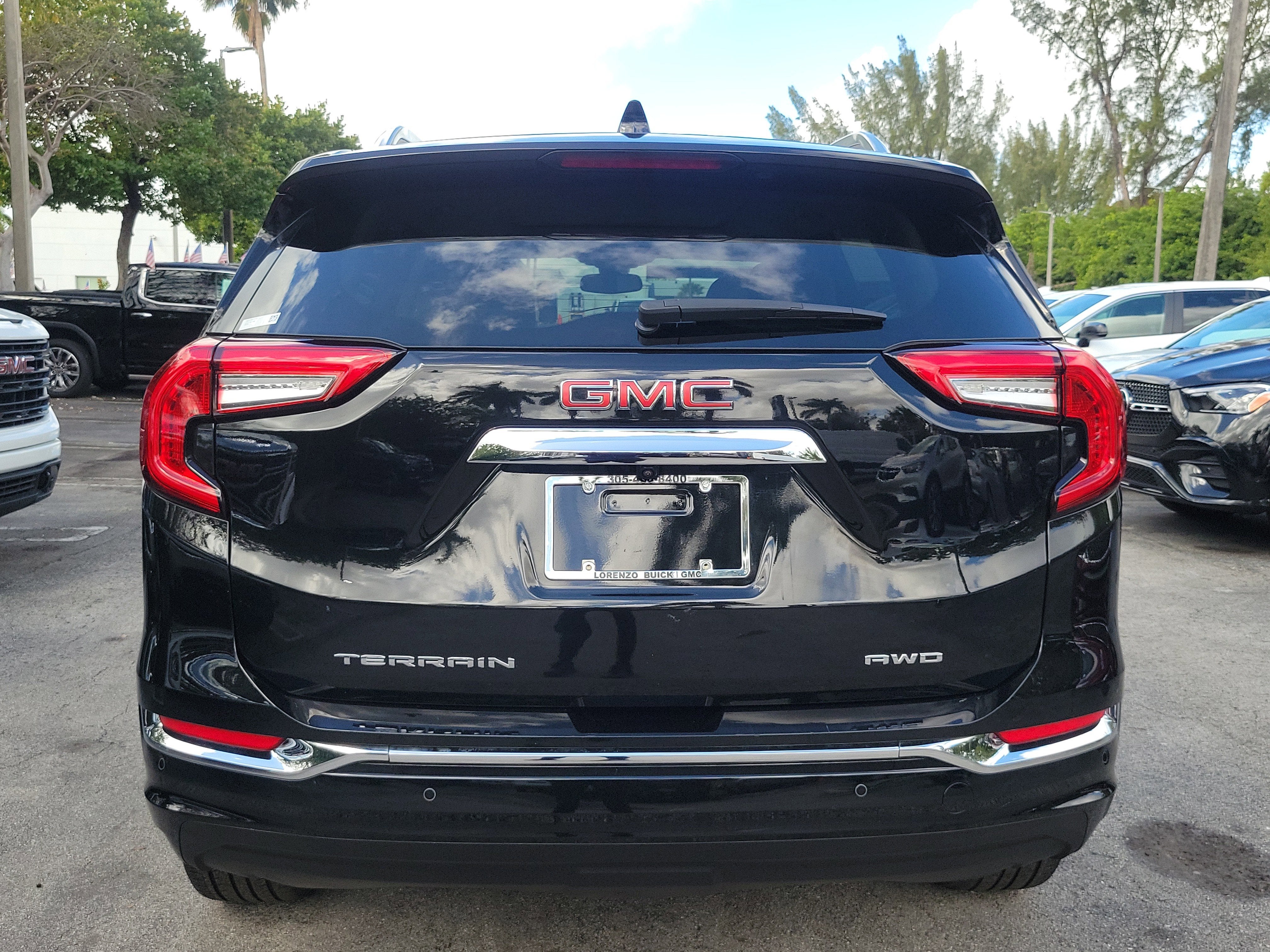 2023 GMC Terrain Denali