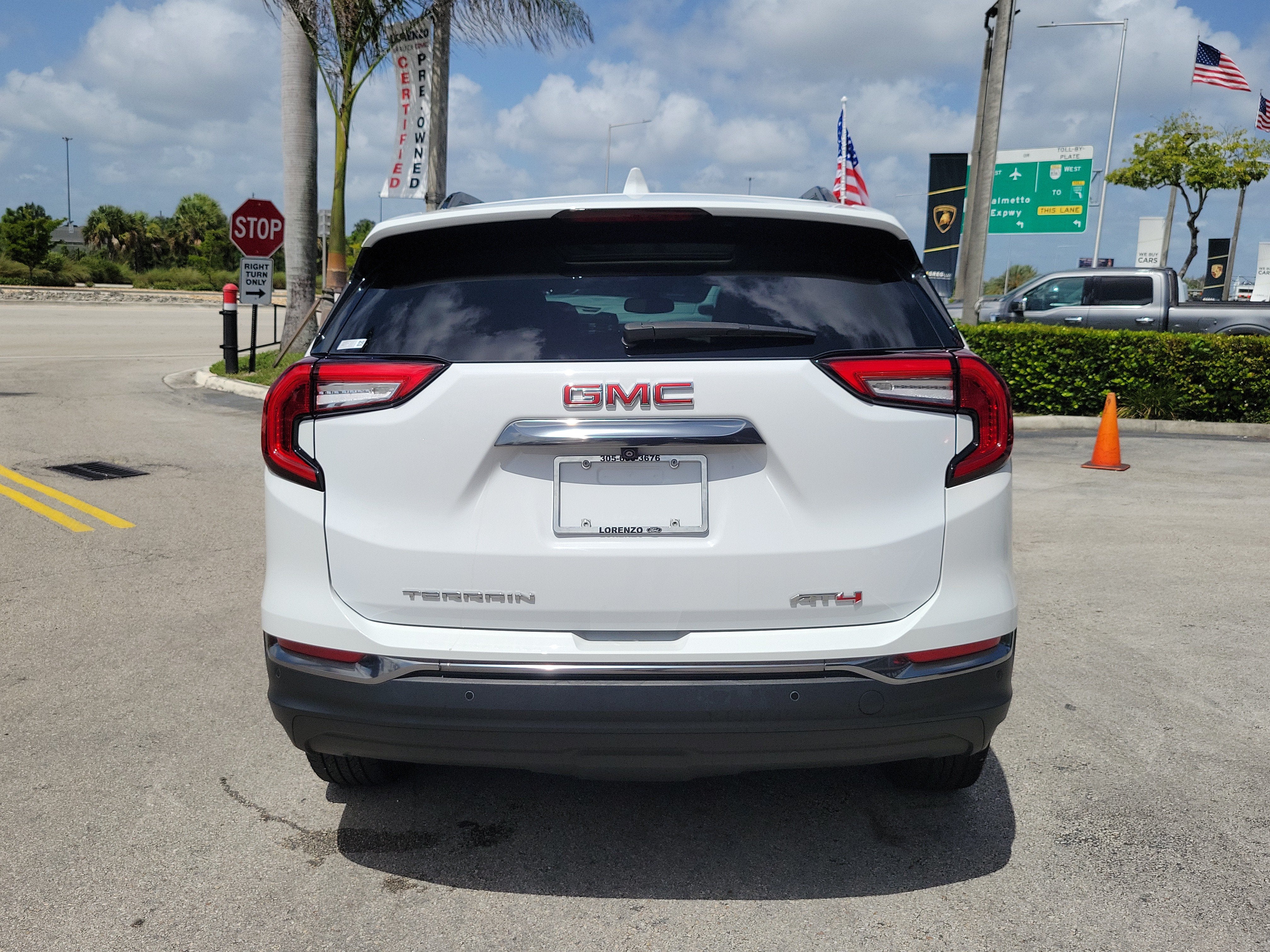 2024 GMC Terrain AT4