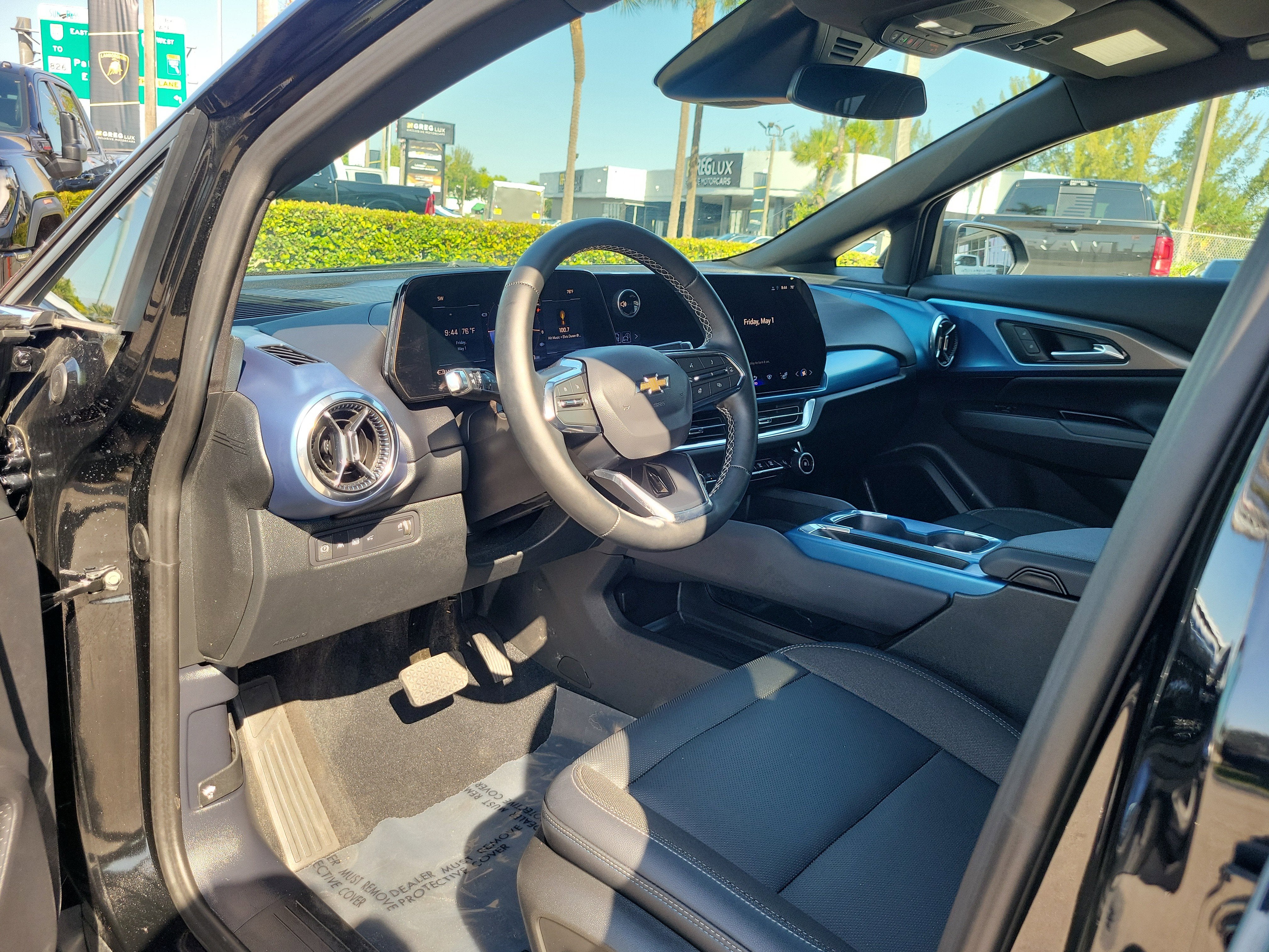 2025 Chevrolet Equinox EV LT