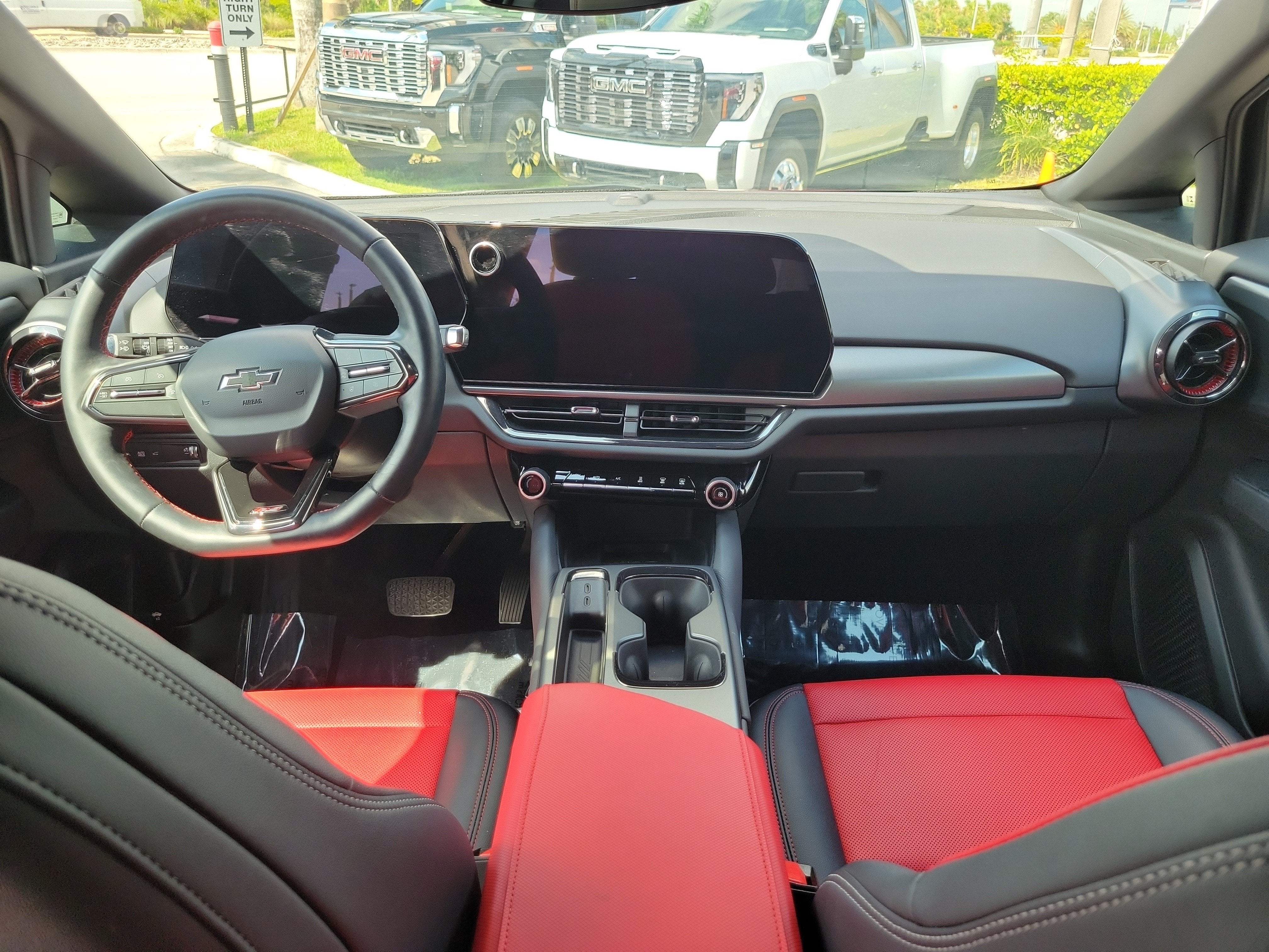 2025 Chevrolet Equinox EV RS
