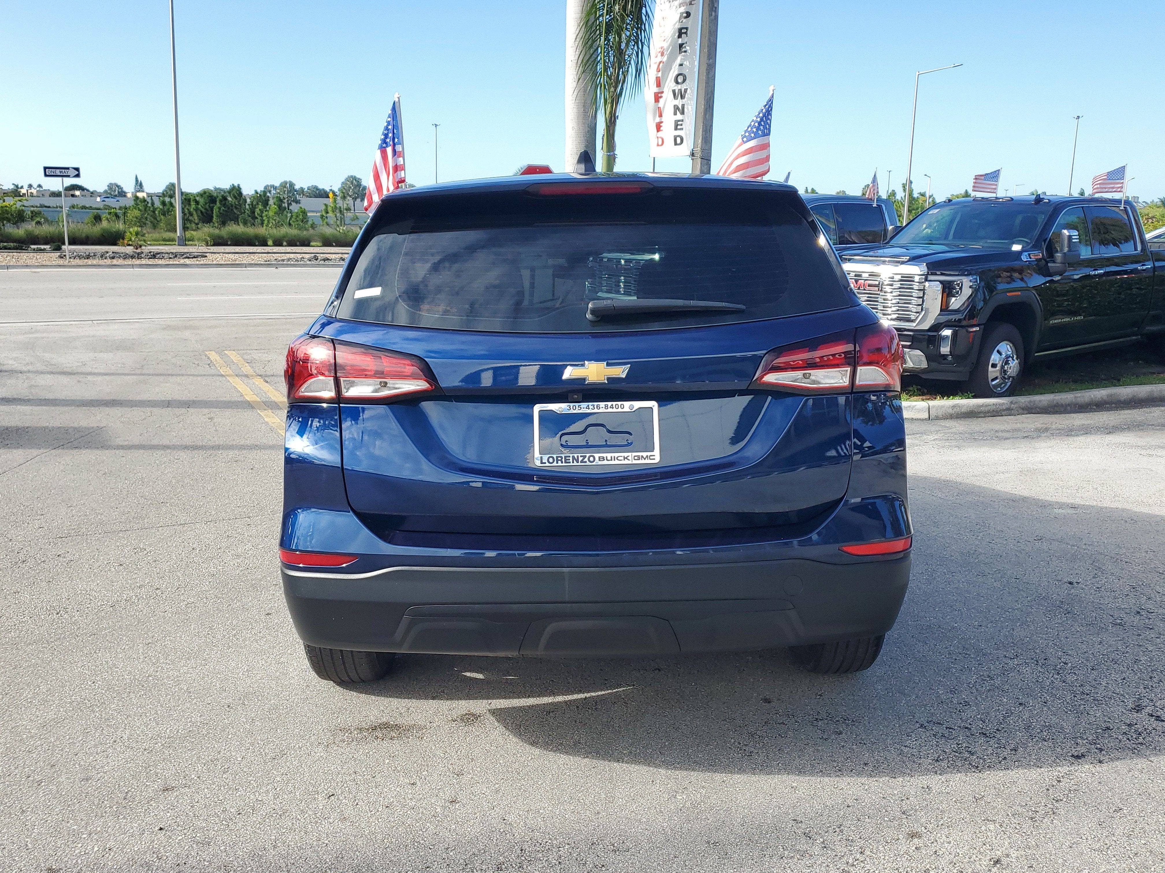 2023 Chevrolet Equinox LS