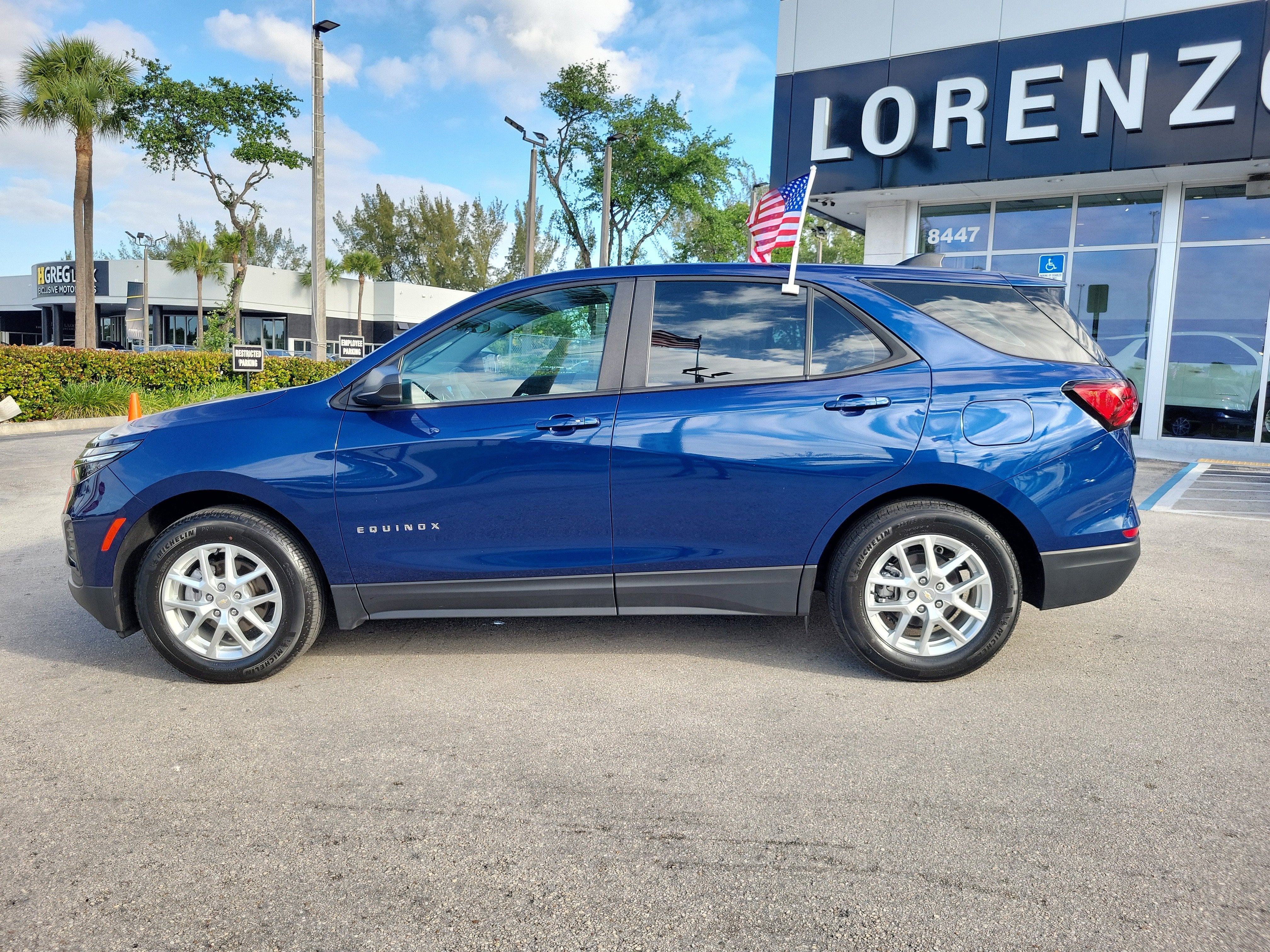 2023 Chevrolet Equinox LS