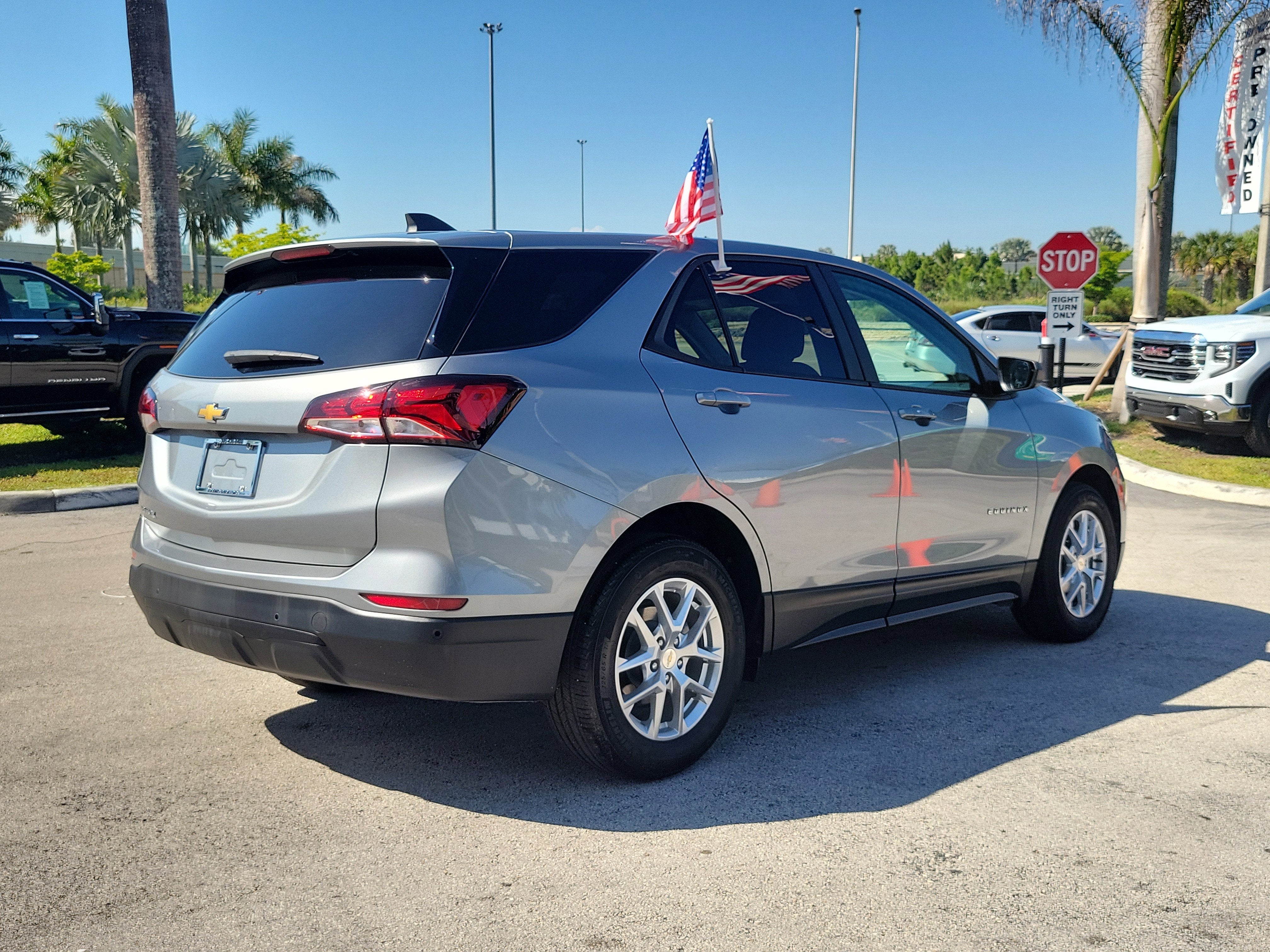 2024 Chevrolet Equinox LS