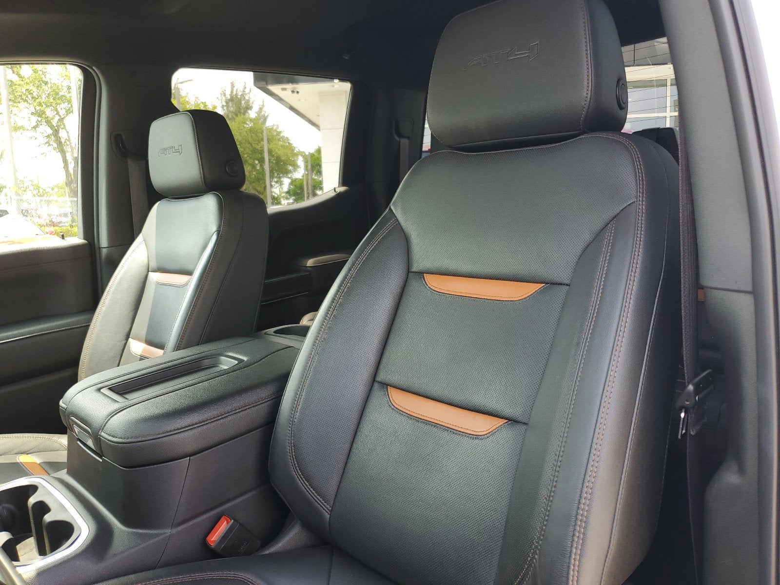 2021 GMC Sierra 1500 AT4