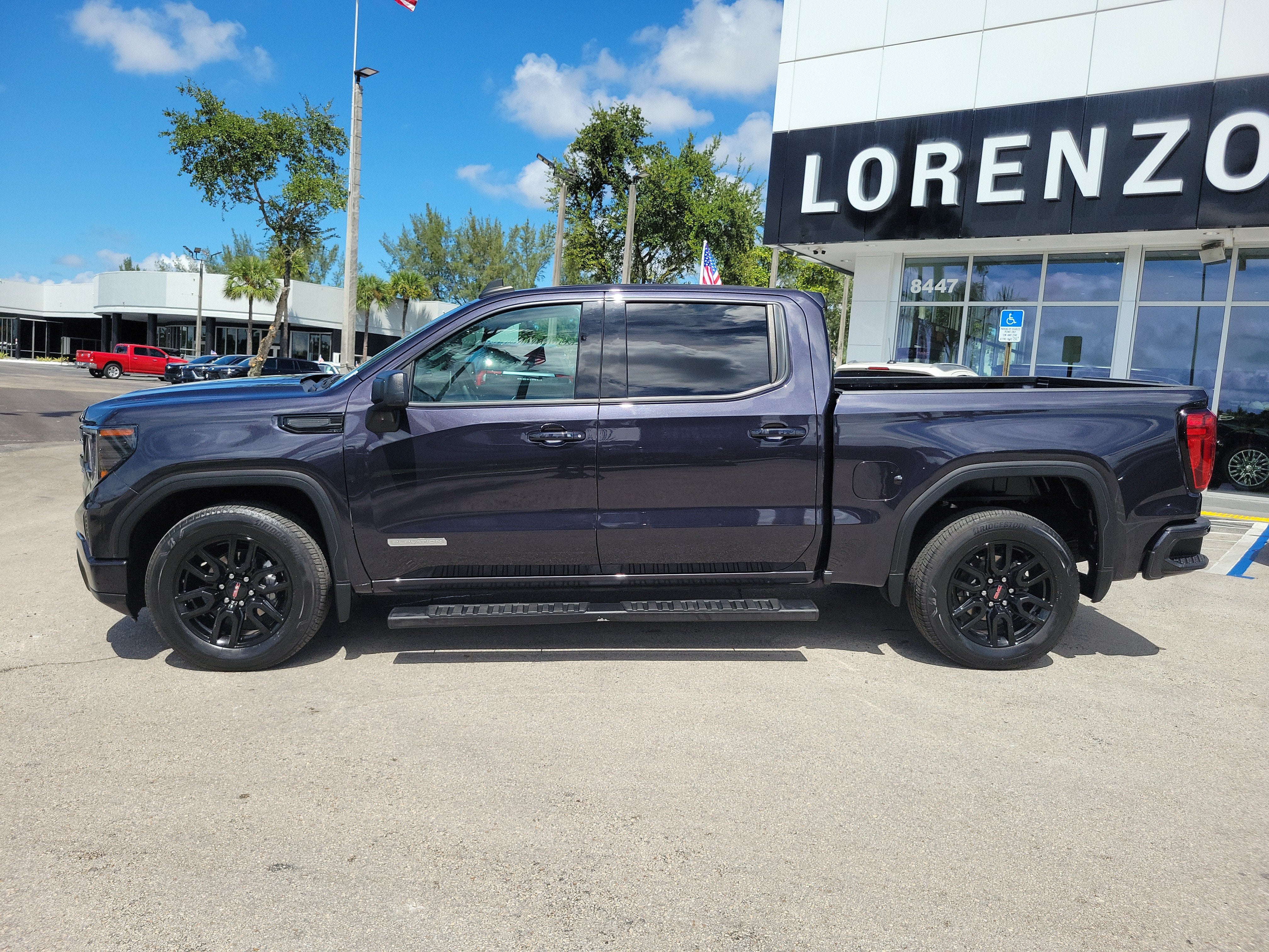 2023 GMC Sierra 1500 Elevation