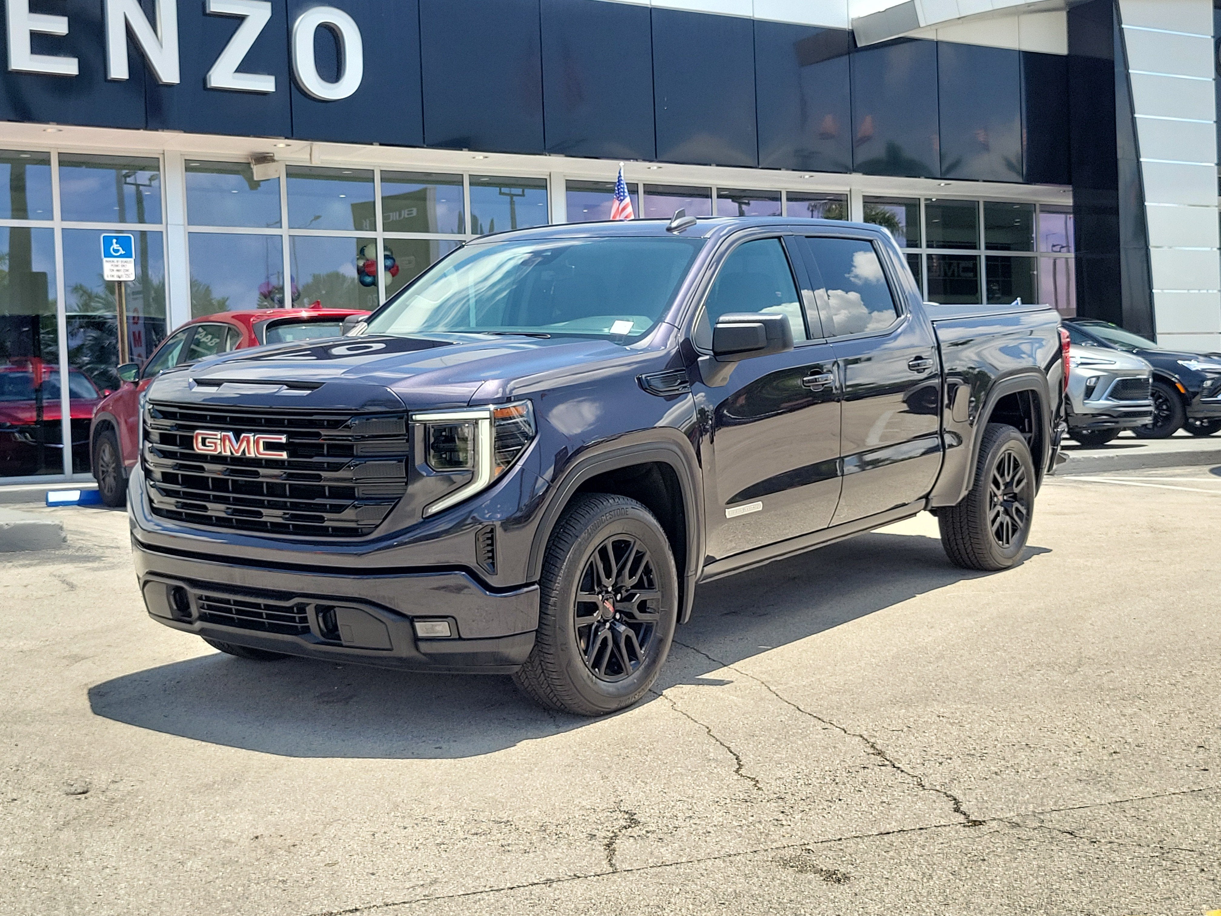 2024 GMC Sierra 1500 Elevation
