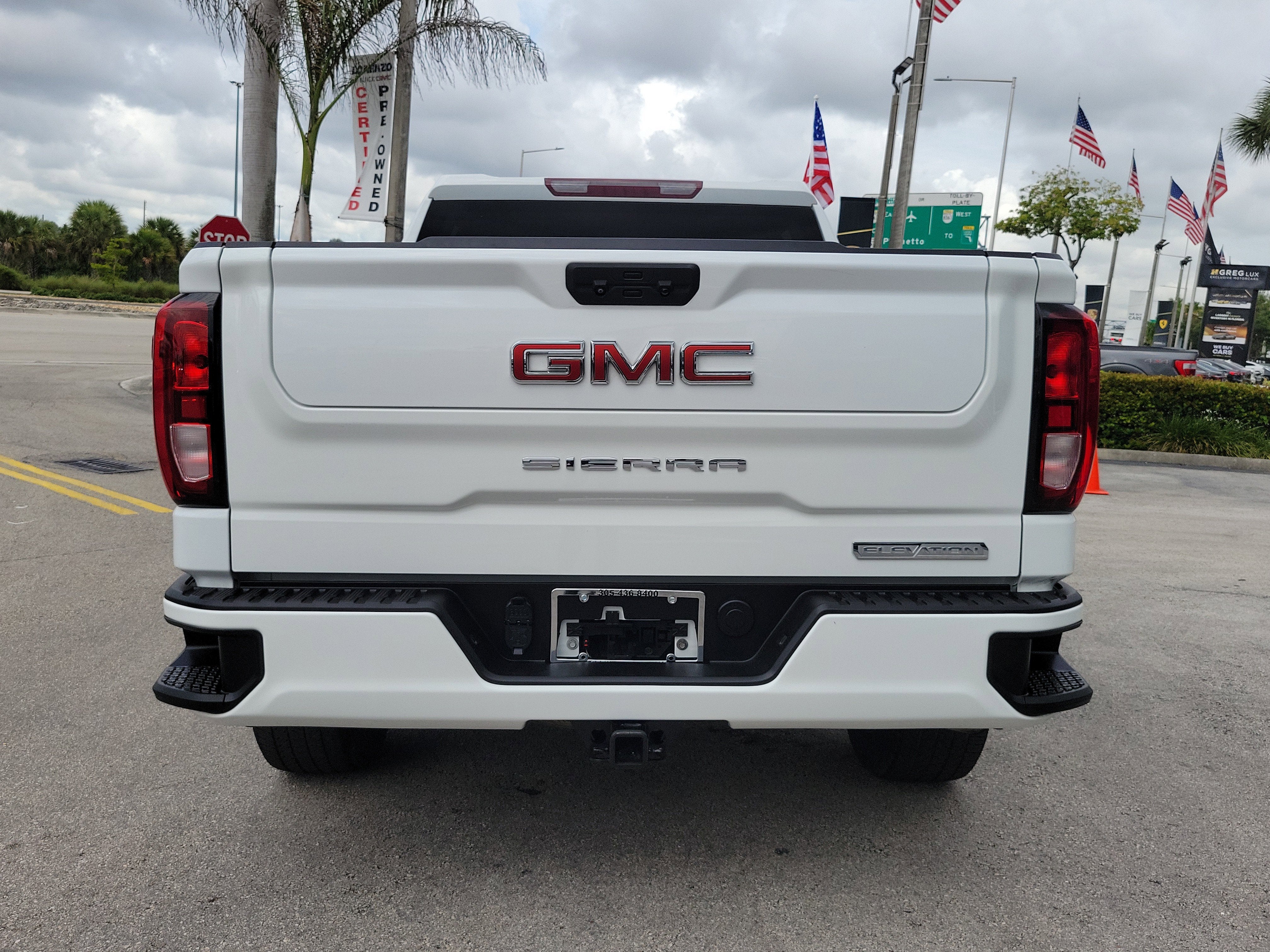 2023 GMC Sierra 1500 Elevation